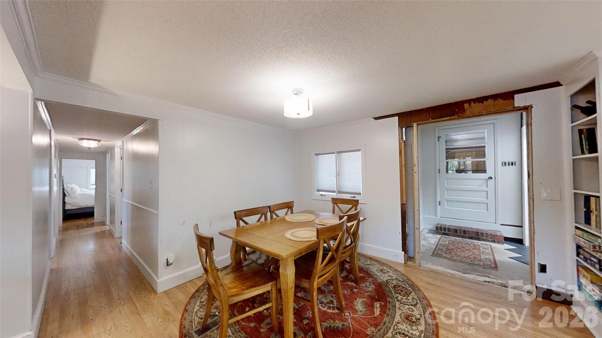 main property photo 7