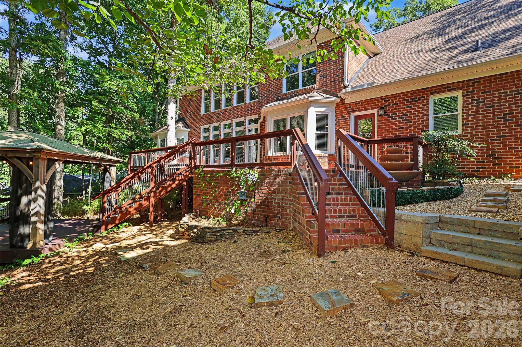 main property photo 39