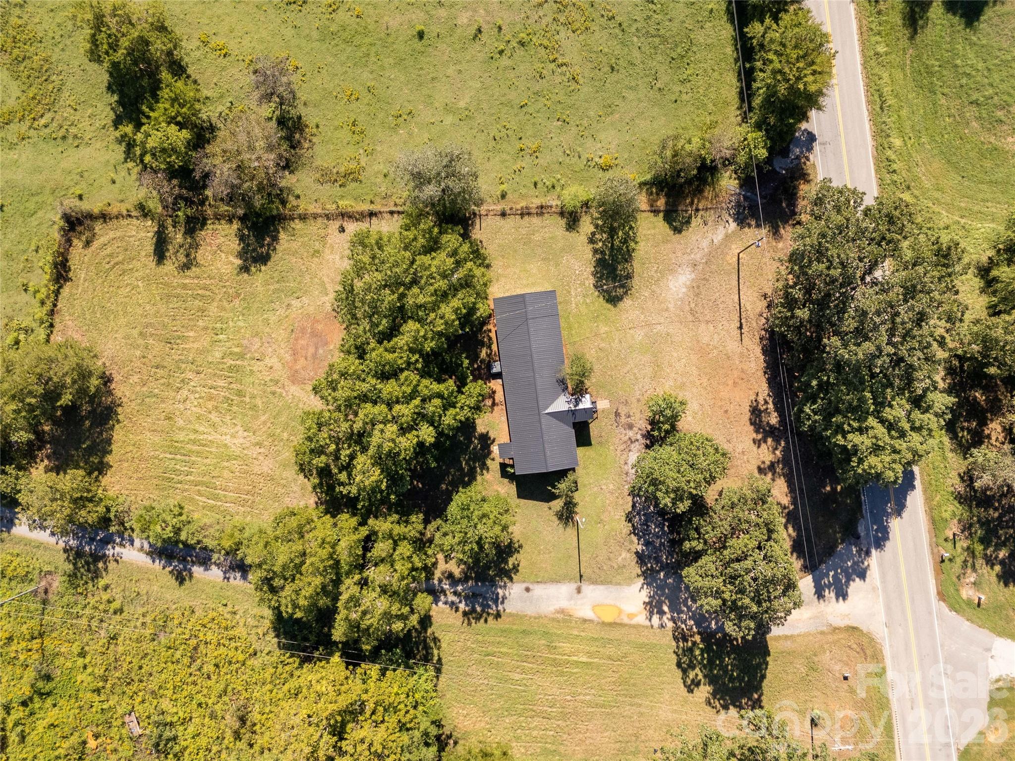 main property photo 42