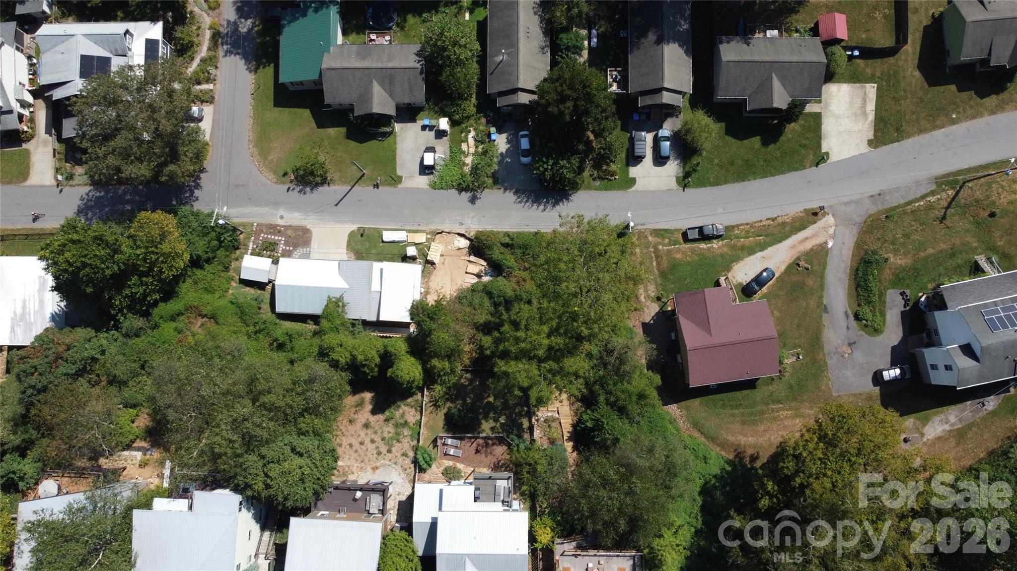 main property photo 9