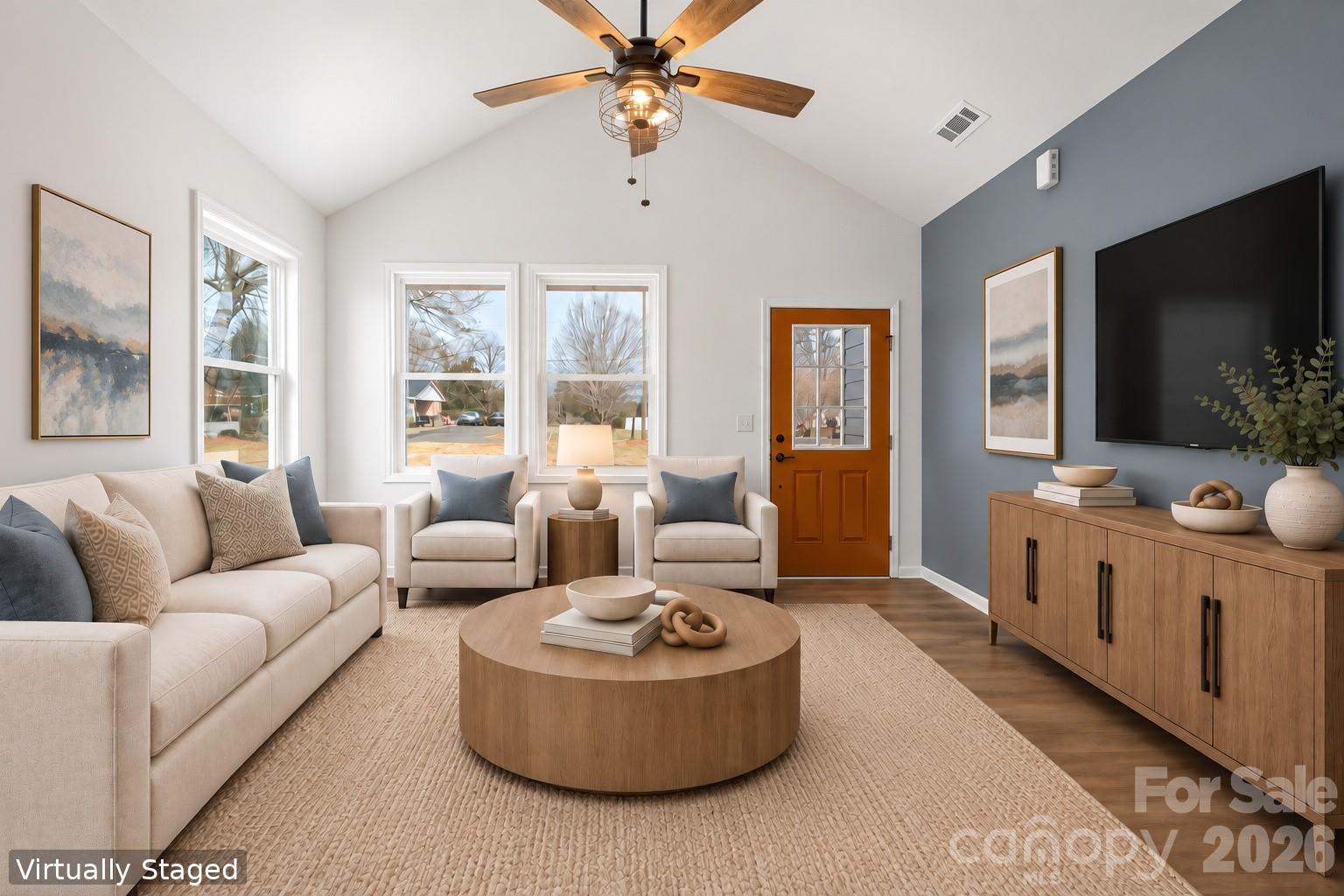 main property photo 2