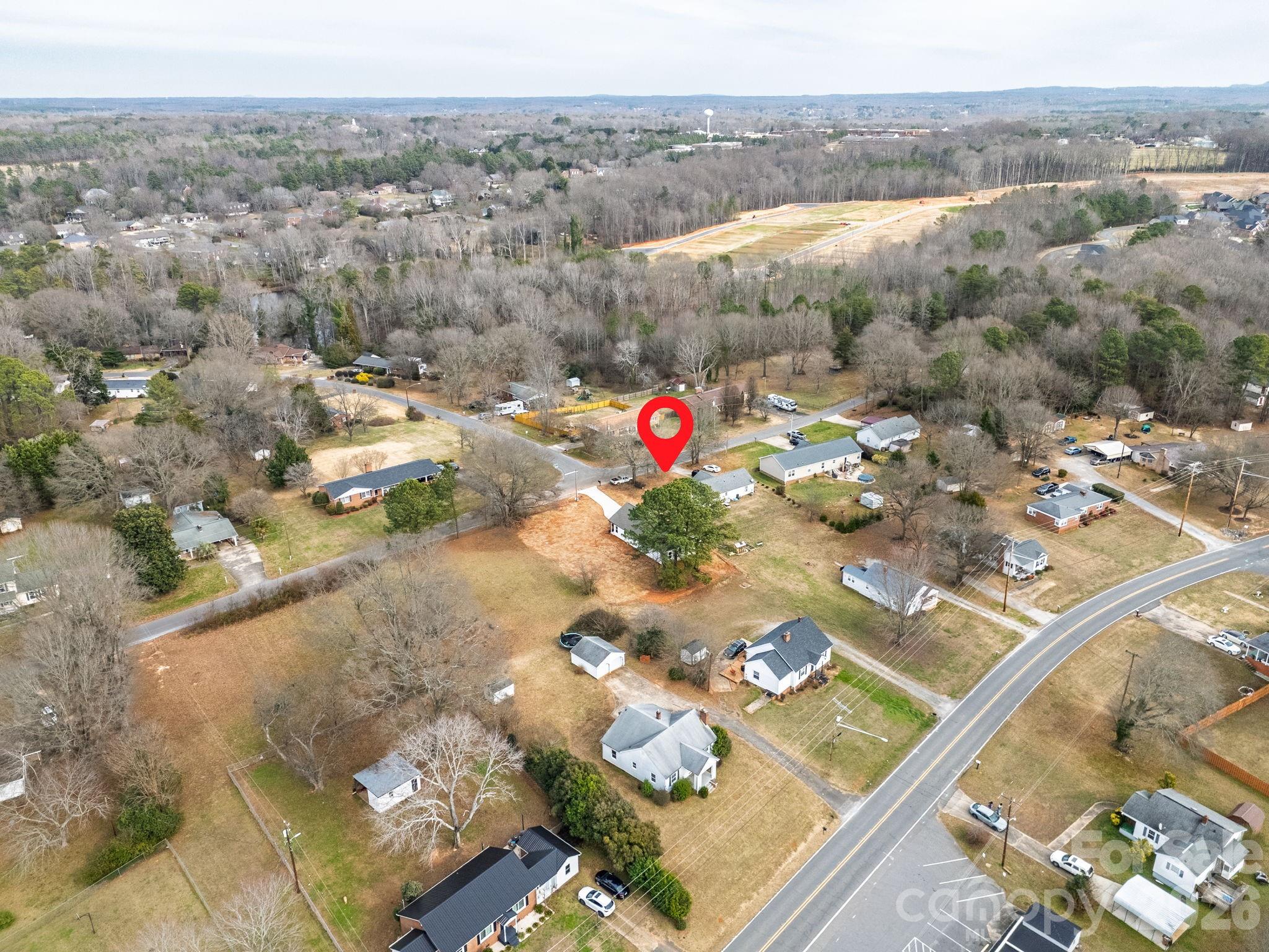 main property photo 28