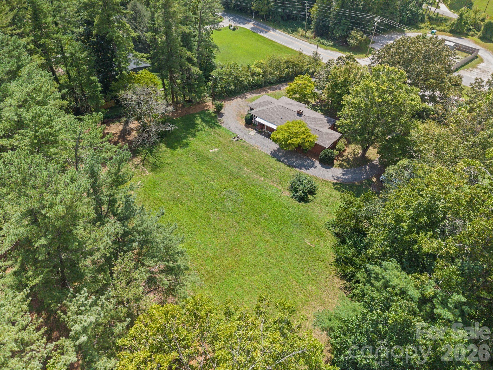 main property photo 41