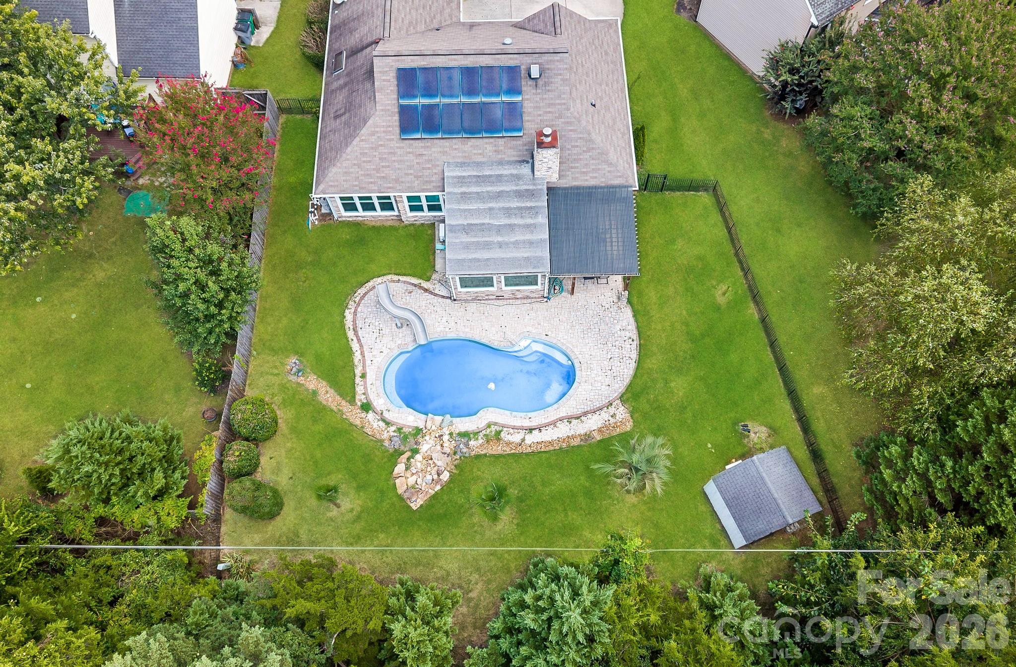 main property photo 27