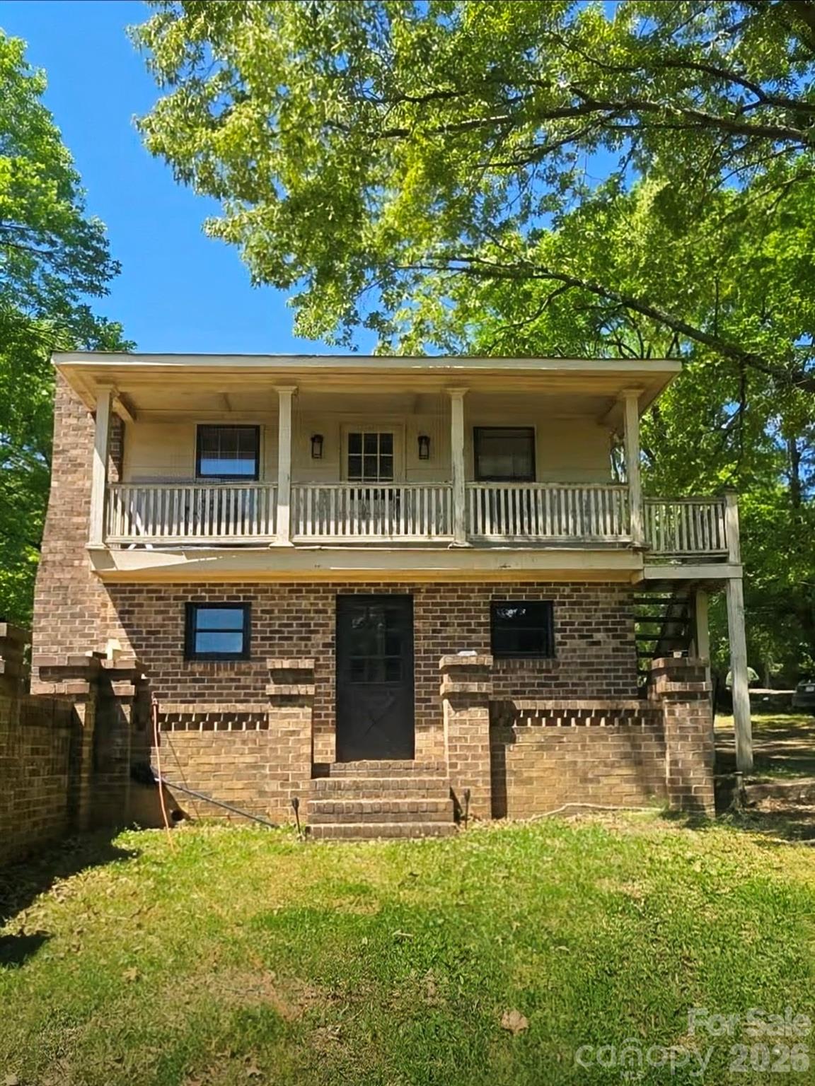 main property photo 19