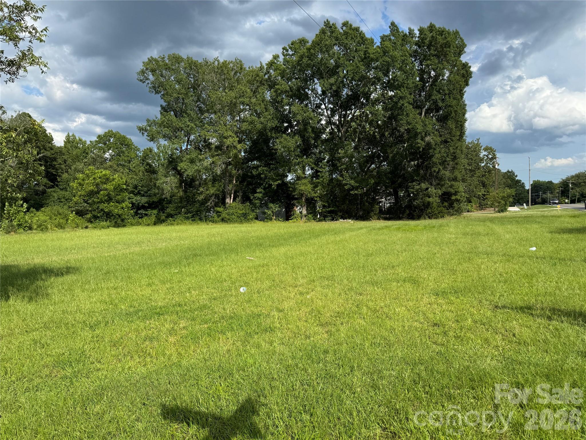 main property photo 6
