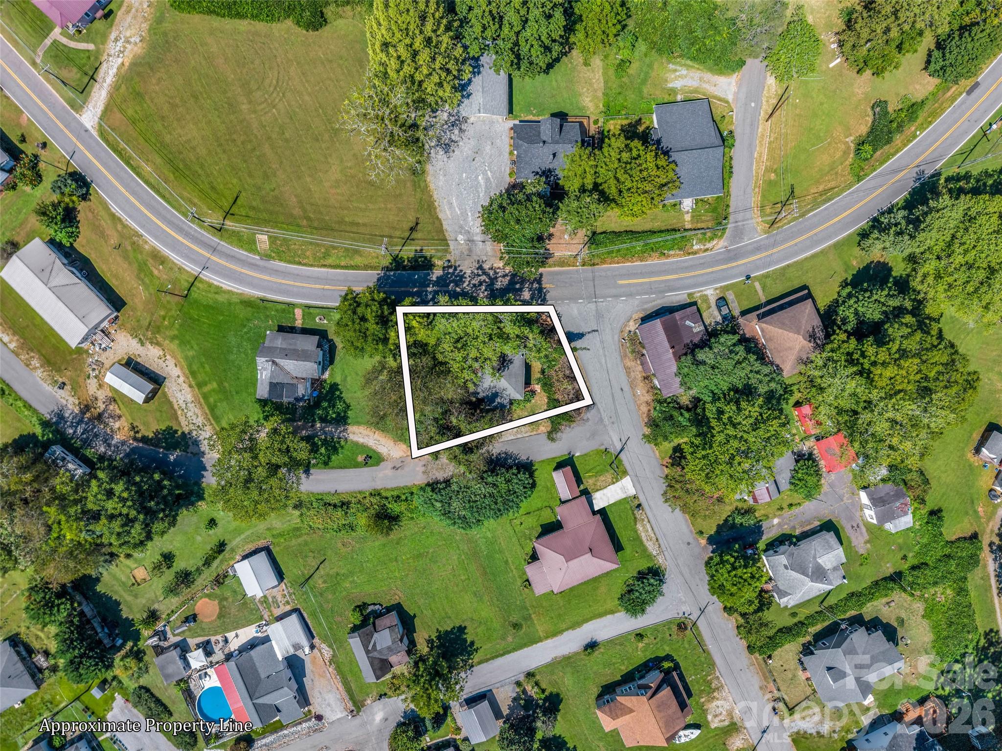 main property photo 27