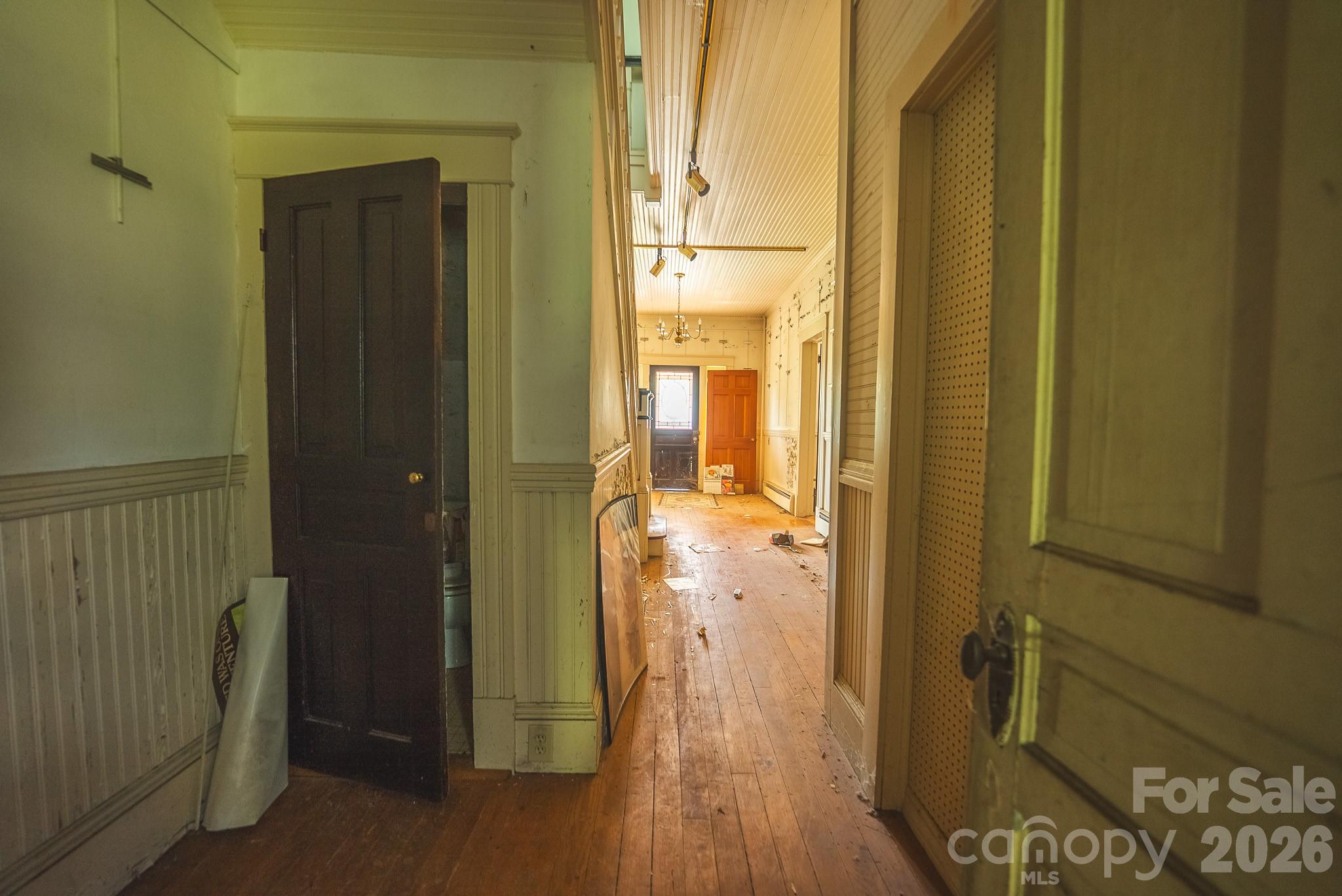 main property photo 15