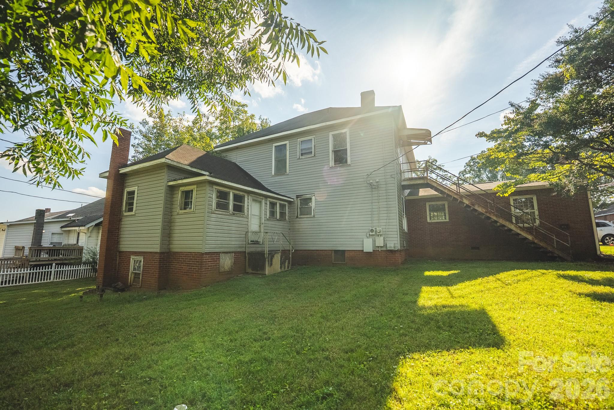 main property photo 32