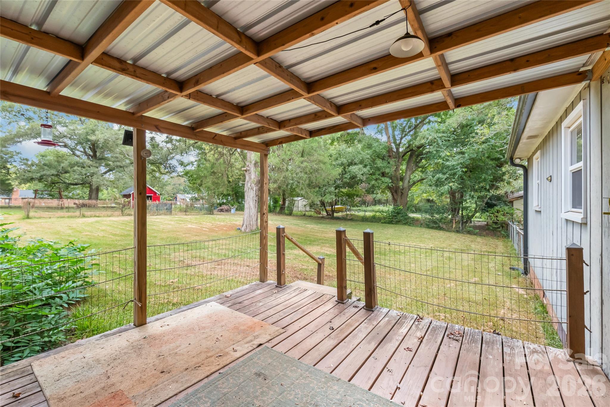 main property photo 33