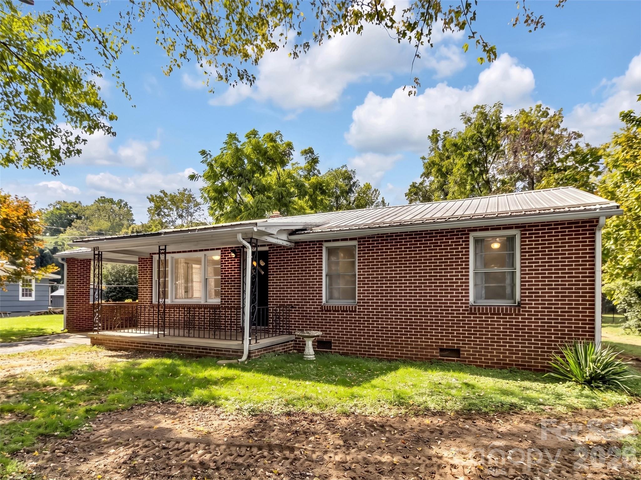 main property photo 24