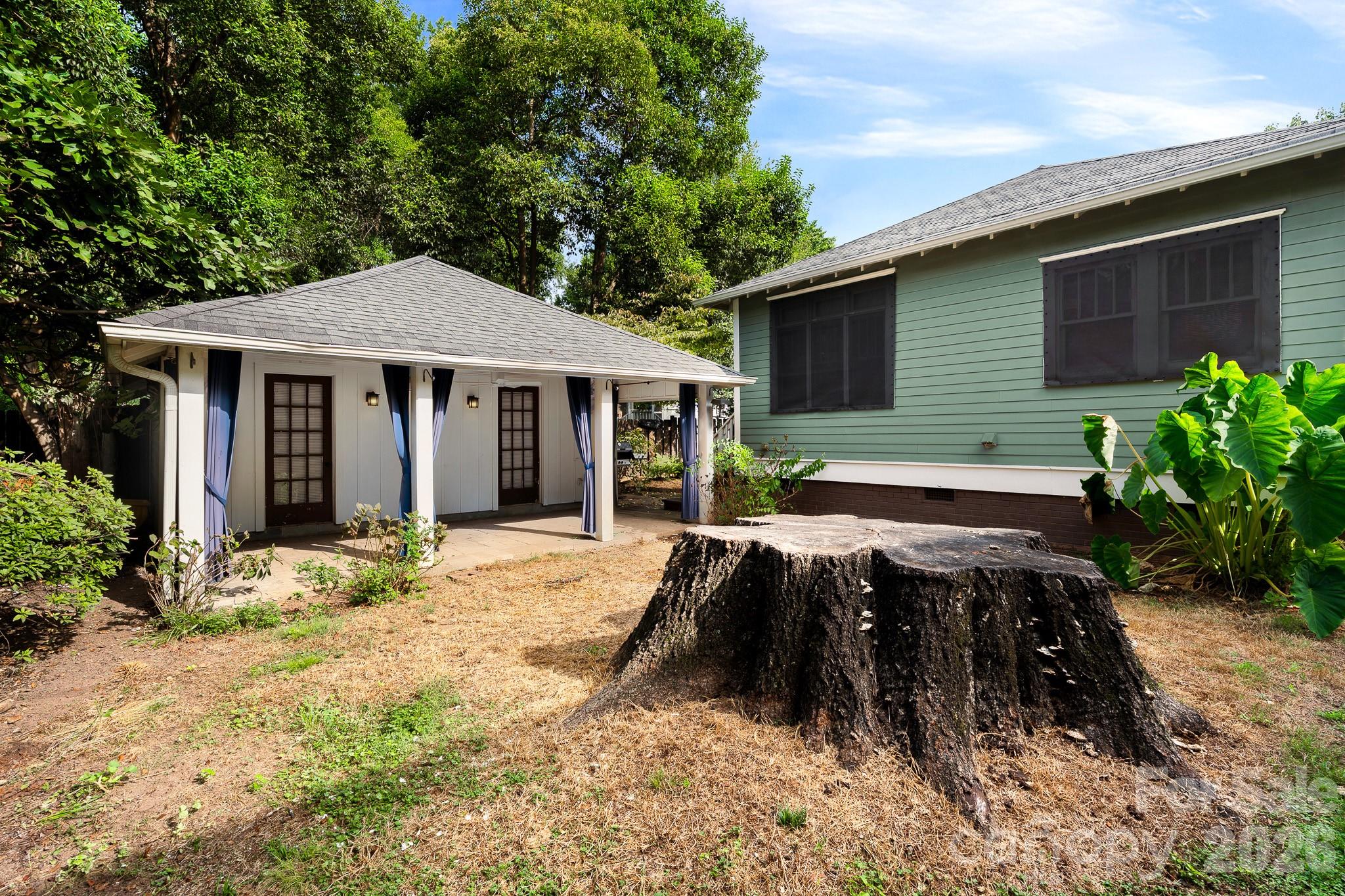 main property photo 27