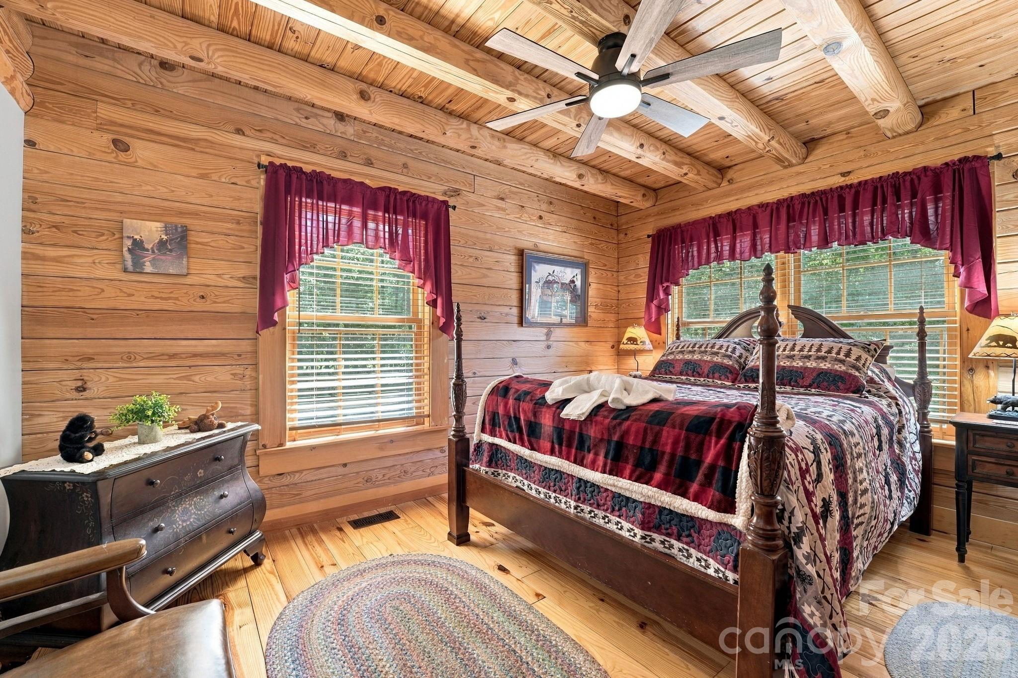 main property photo 25
