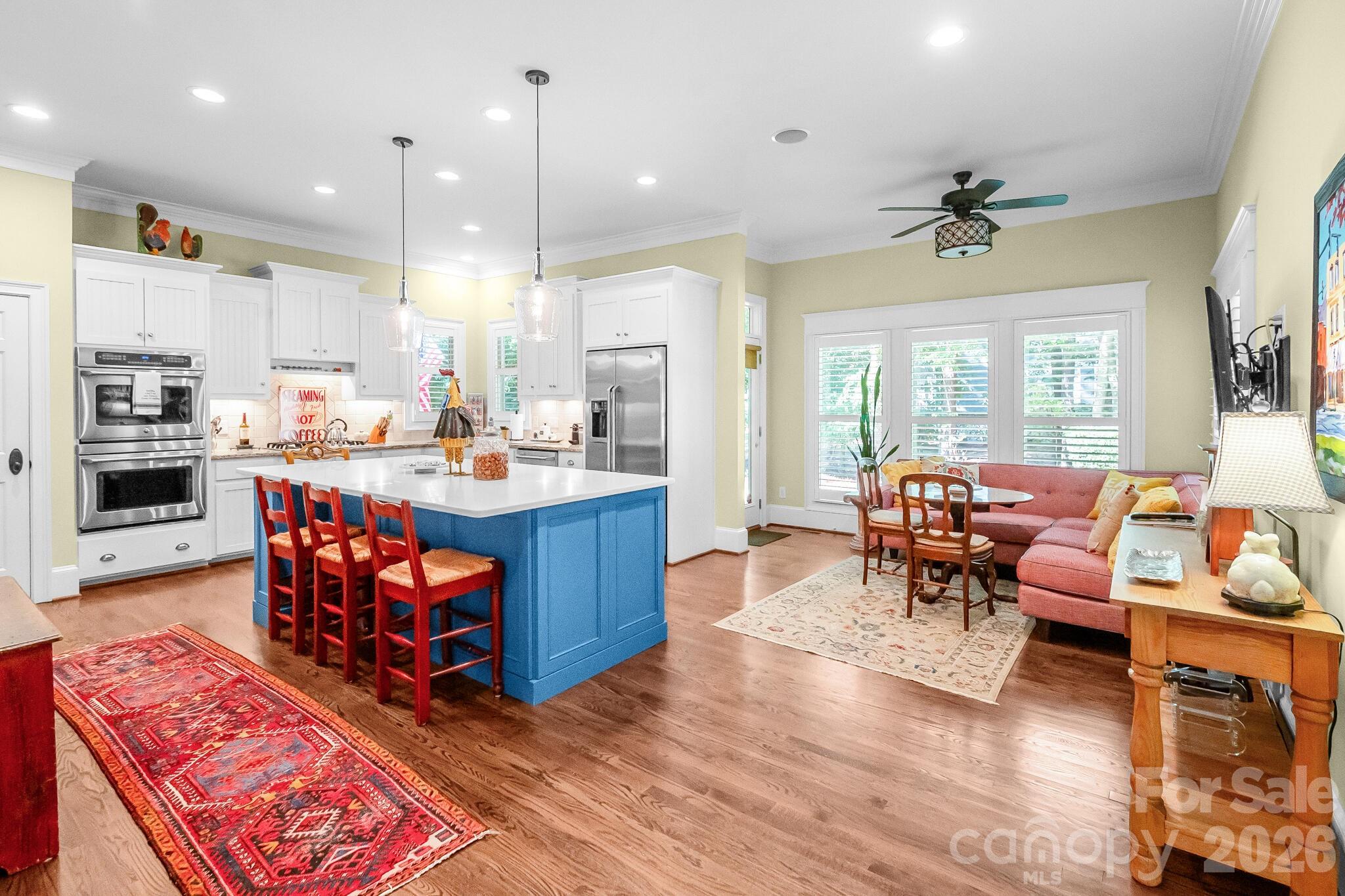 main property photo 7
