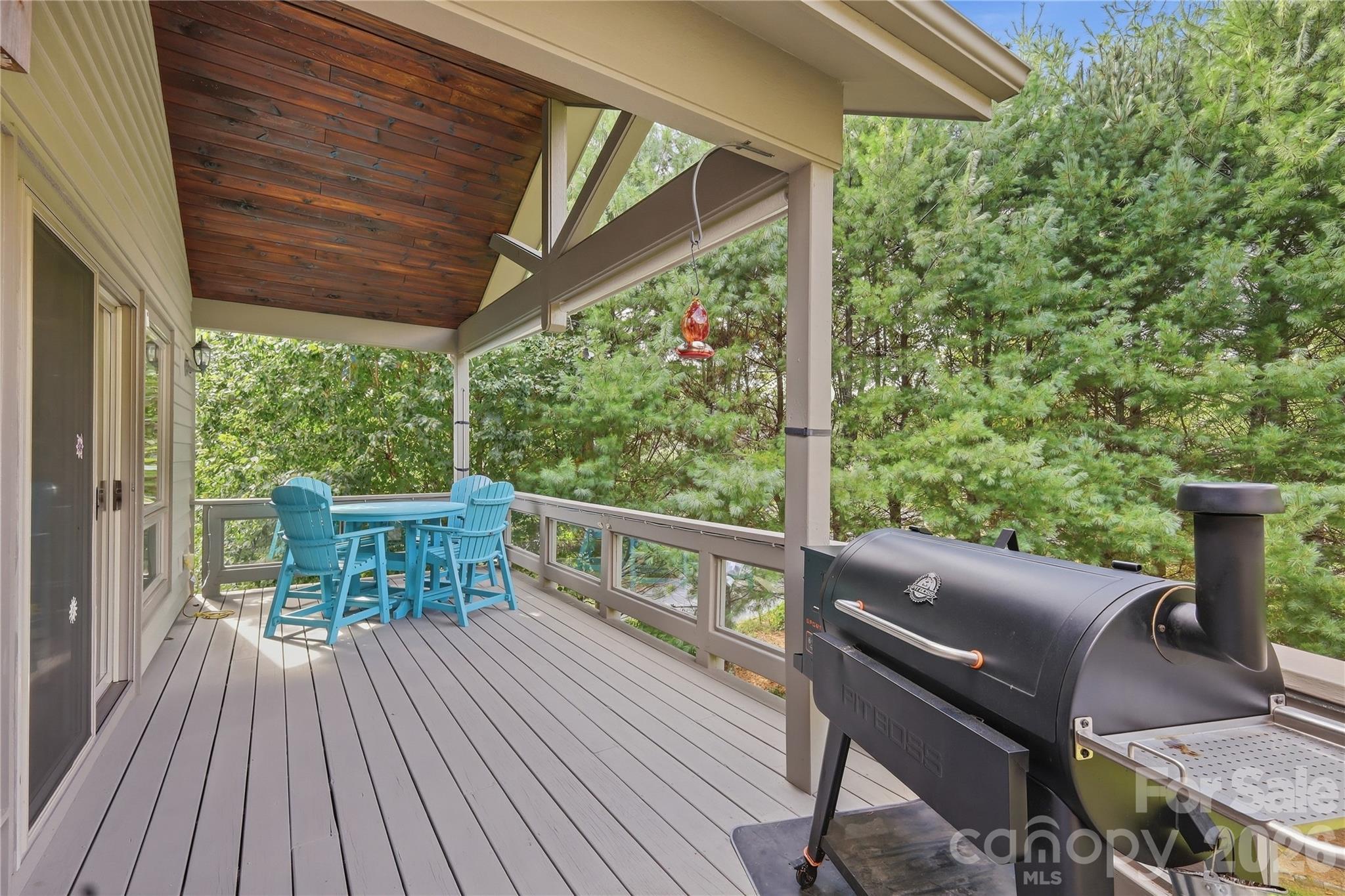main property photo 33