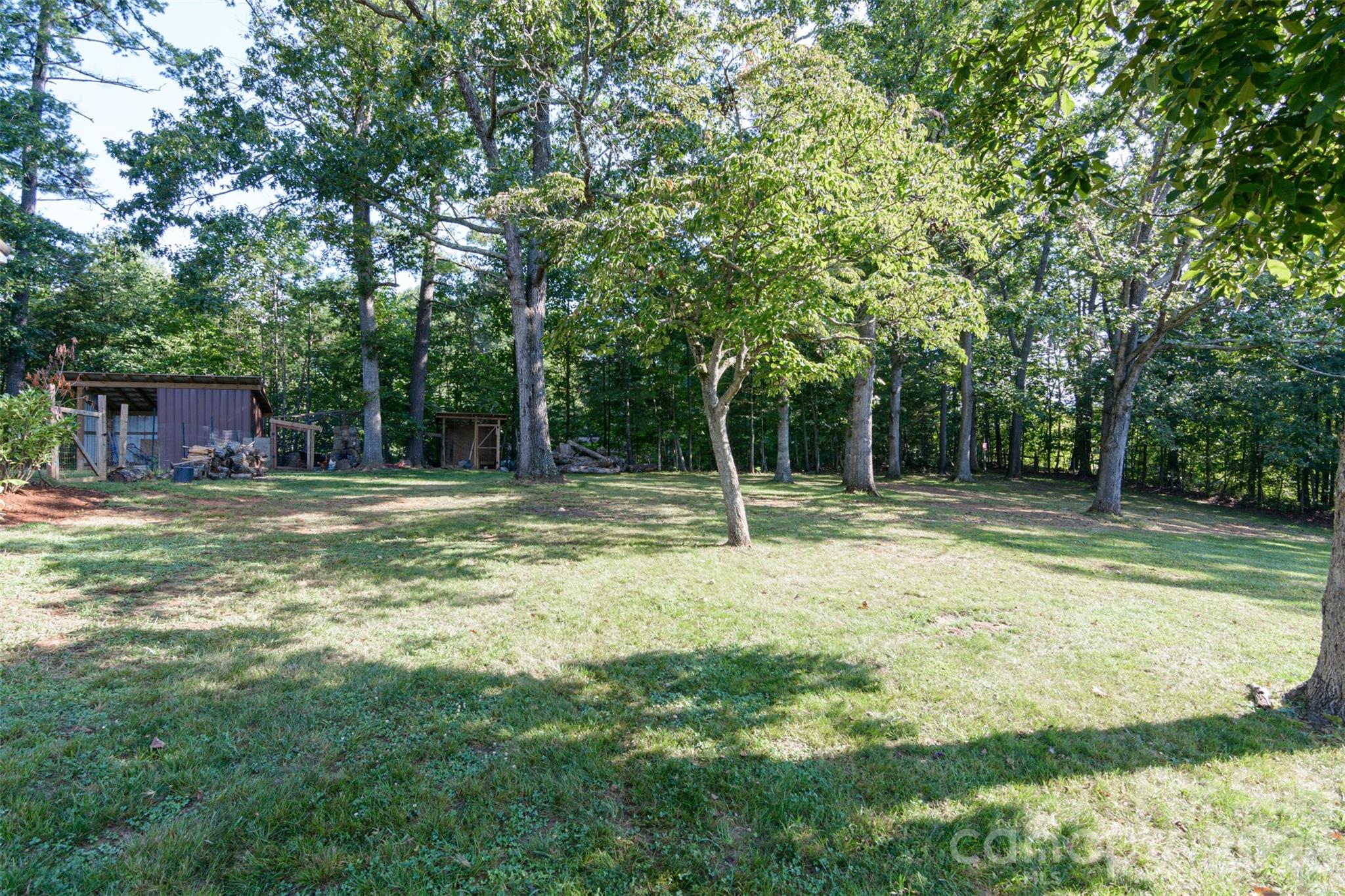 main property photo 27
