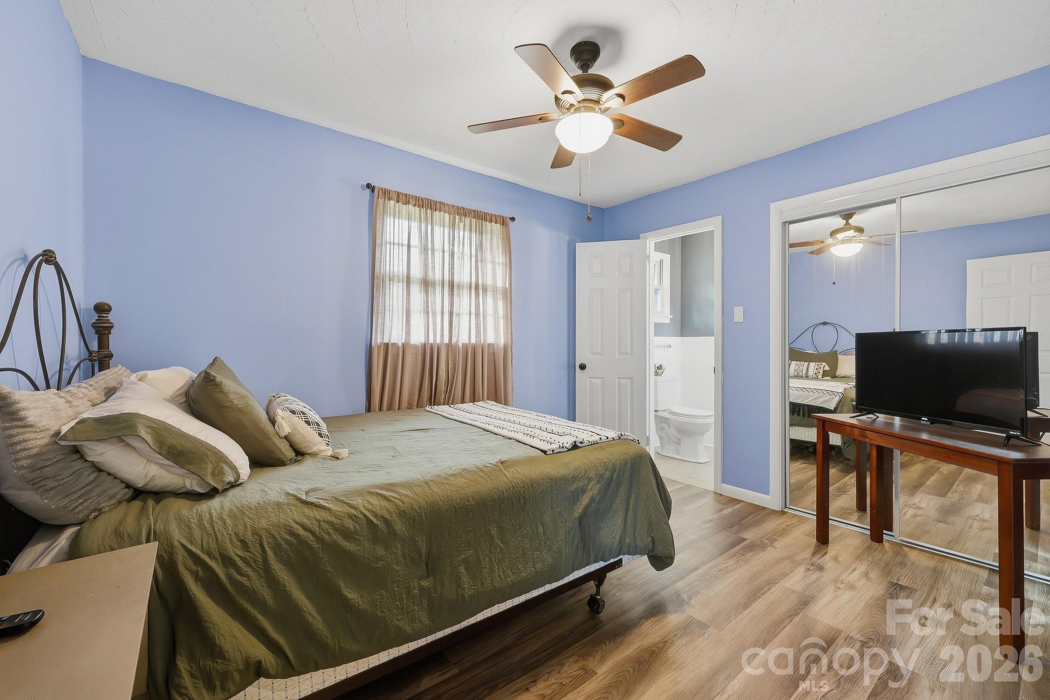 main property photo 17