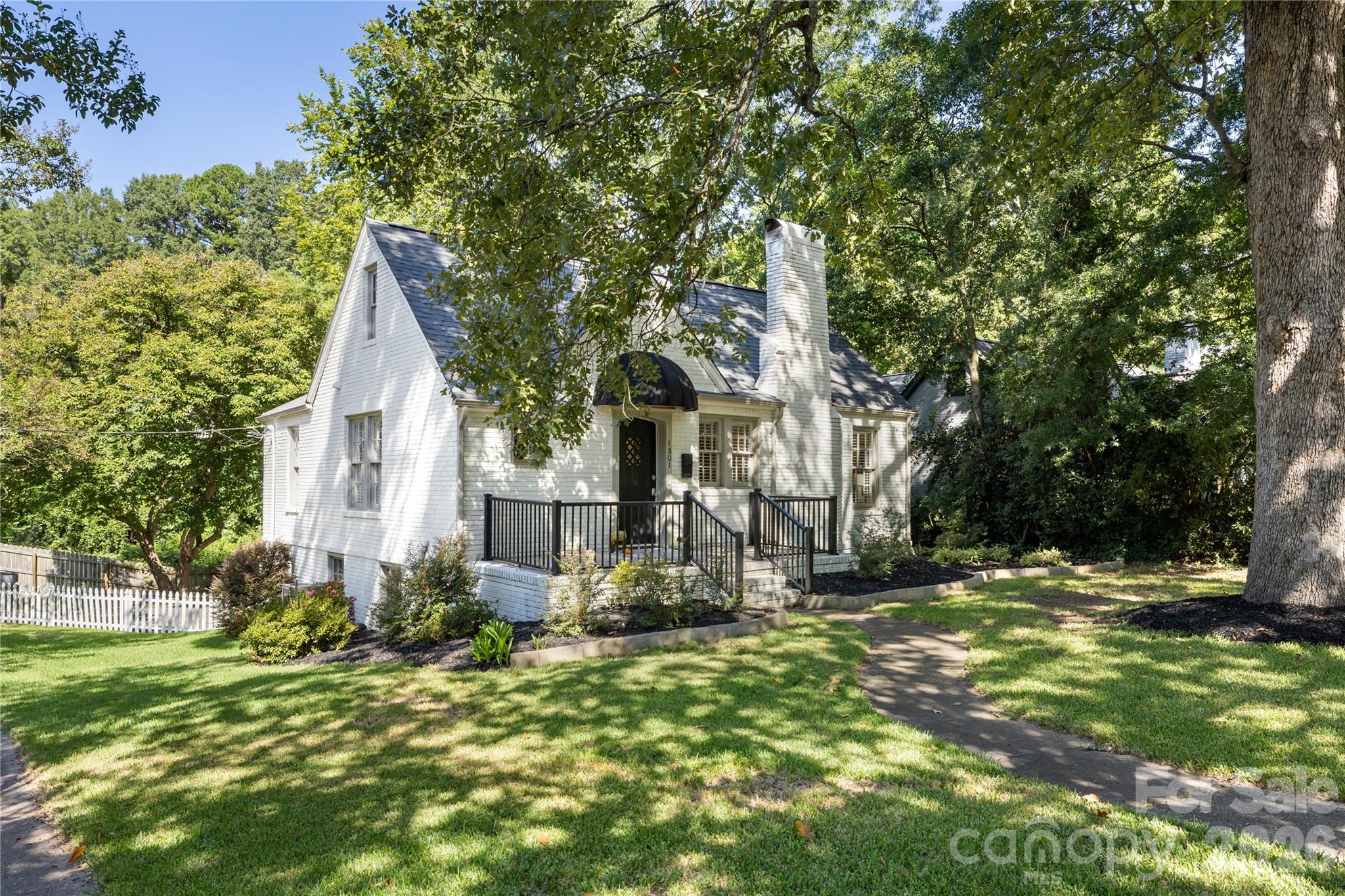 main property photo 44