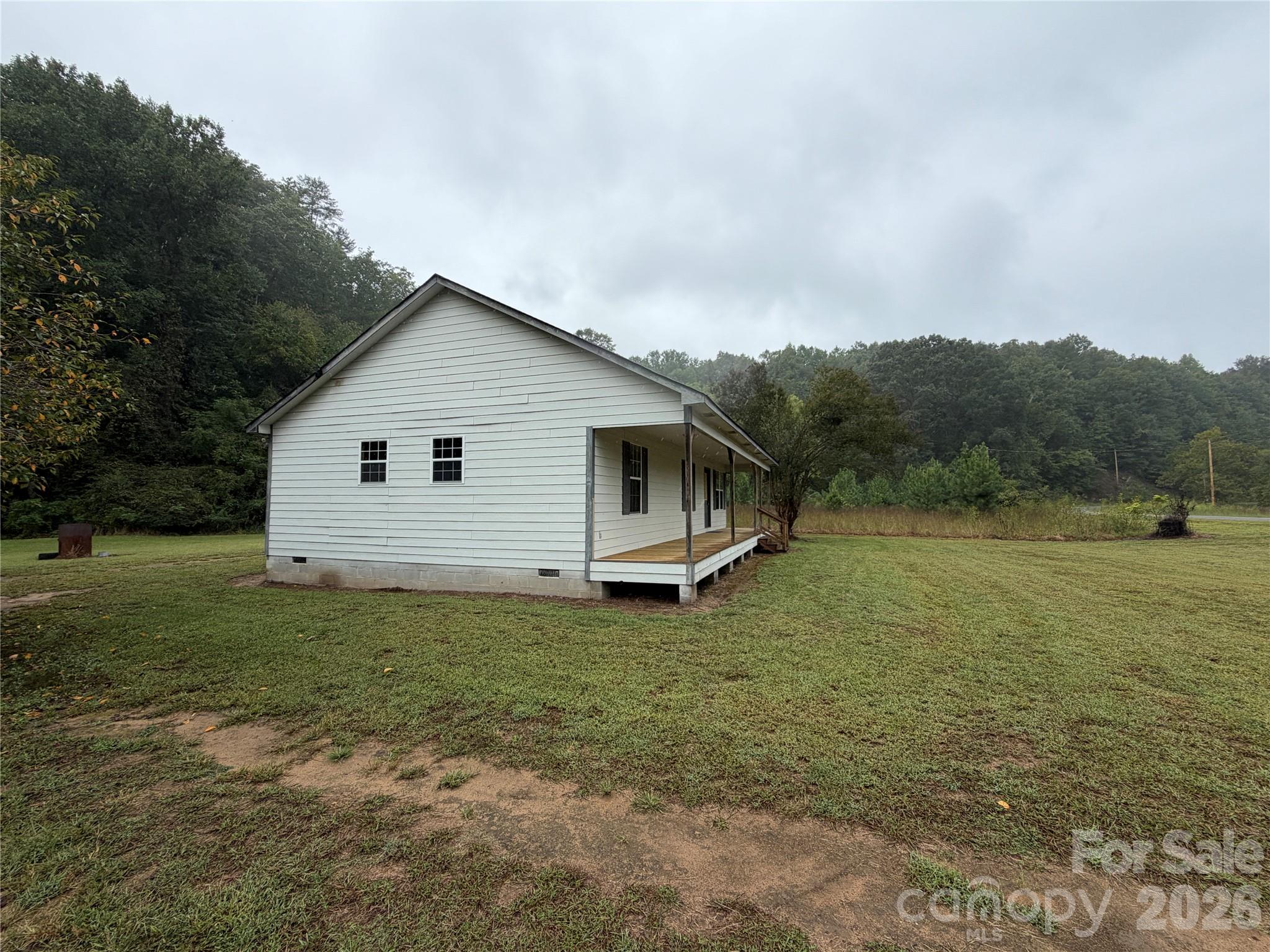 main property photo 12