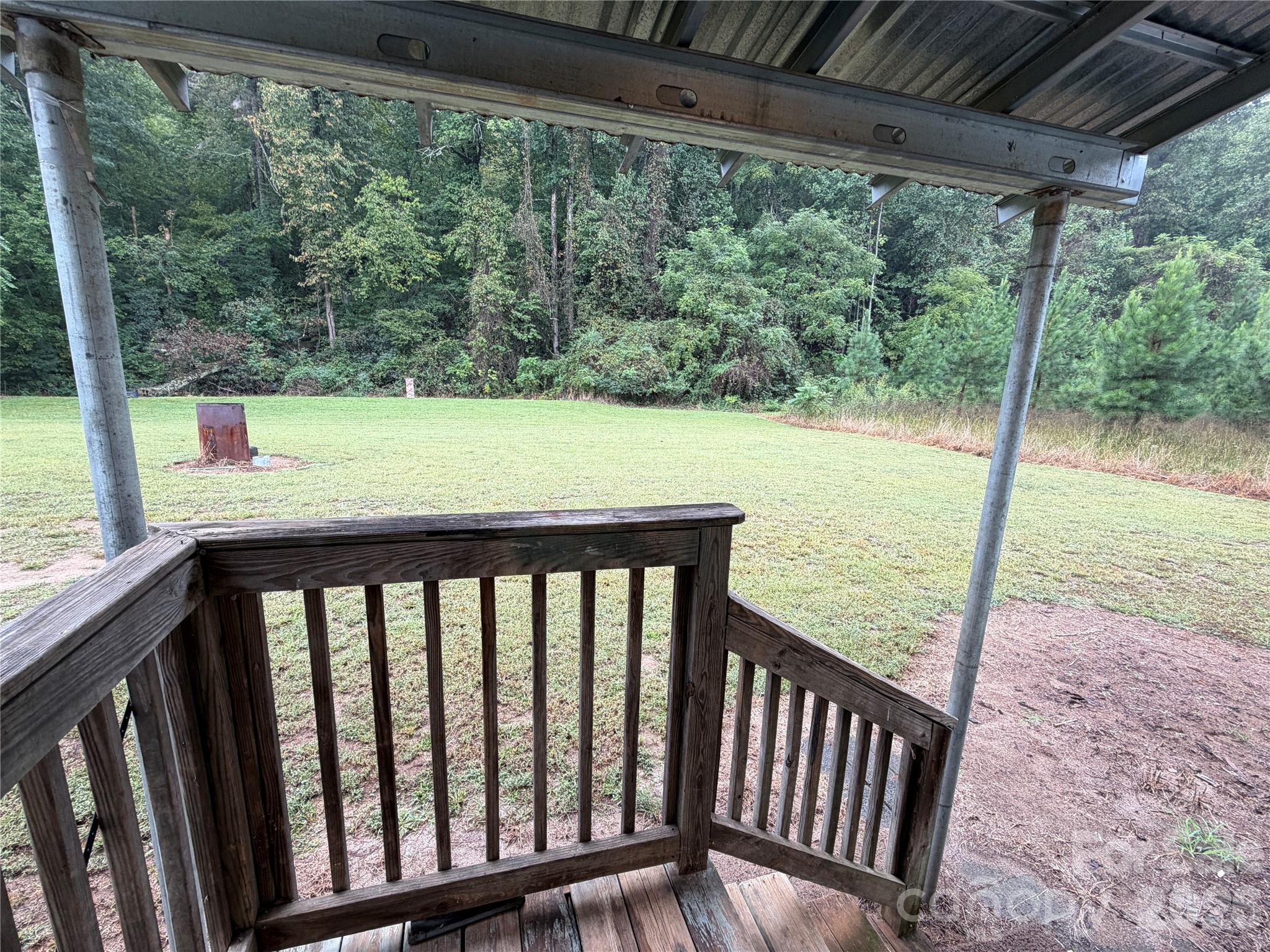 main property photo 30