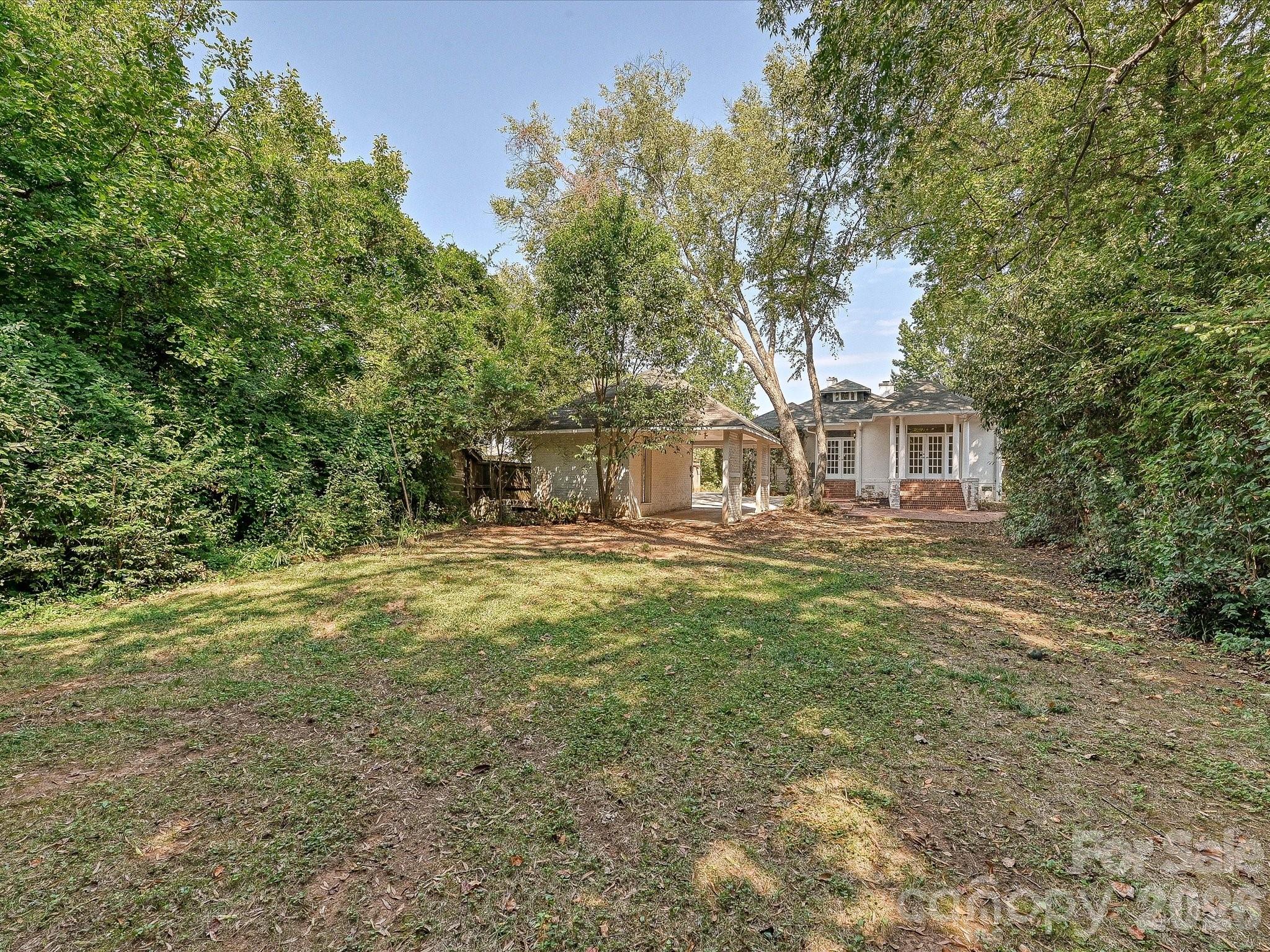 main property photo 34