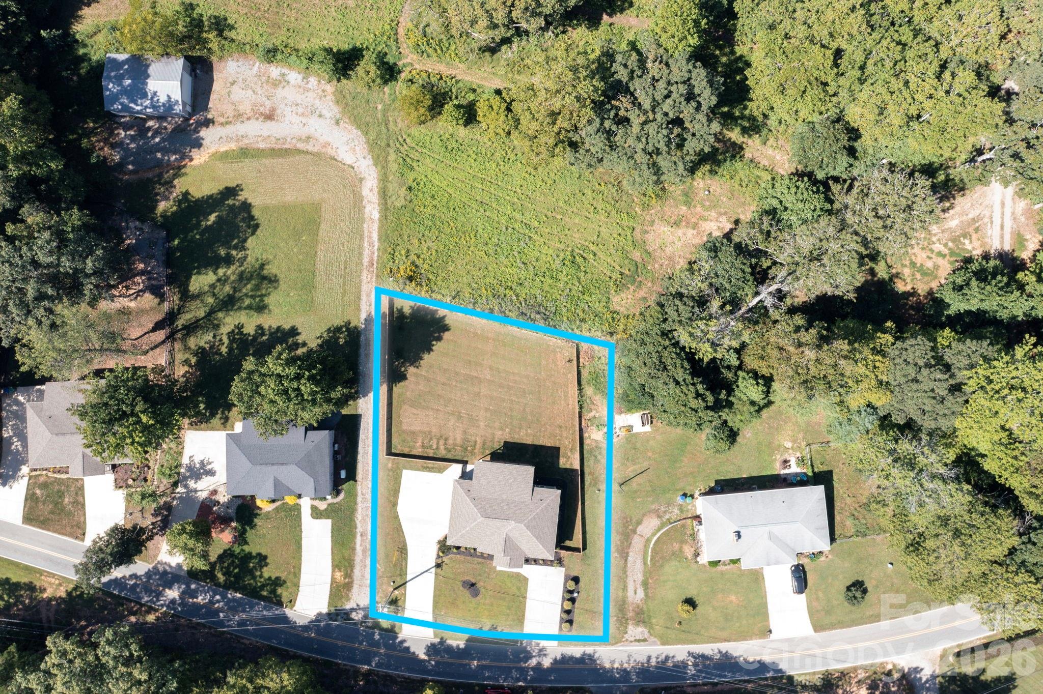 main property photo 36