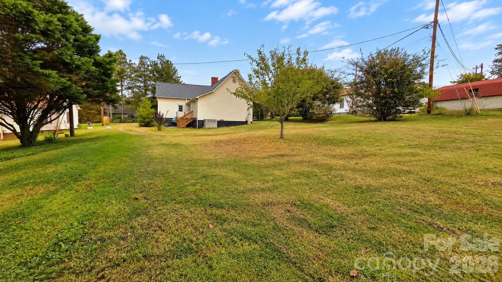 main property photo 19