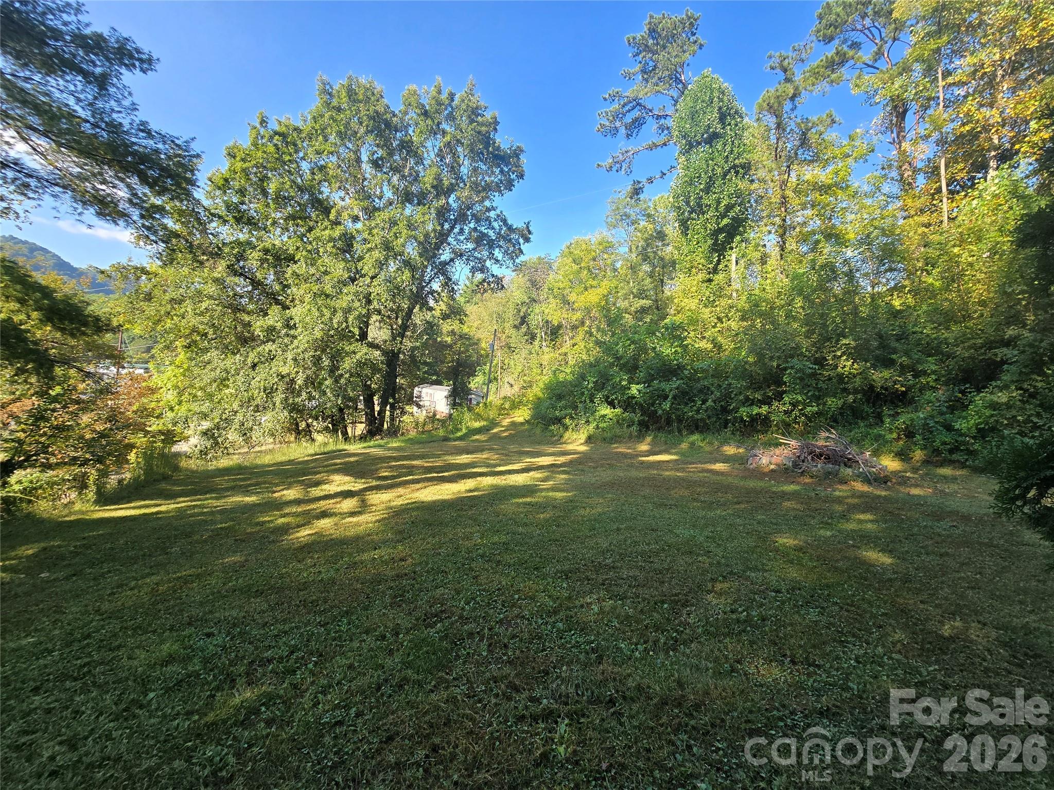 main property photo 10