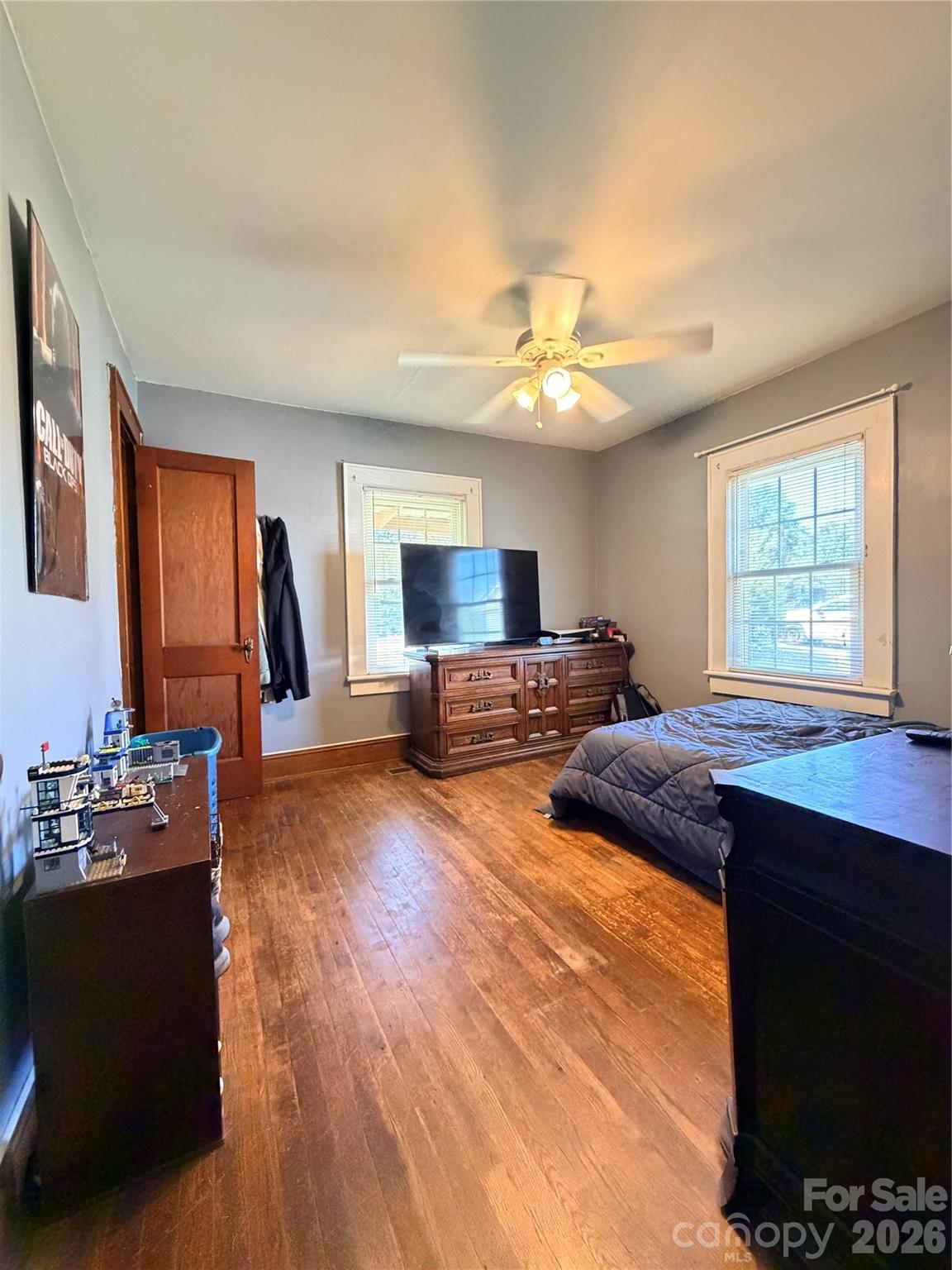 main property photo 7