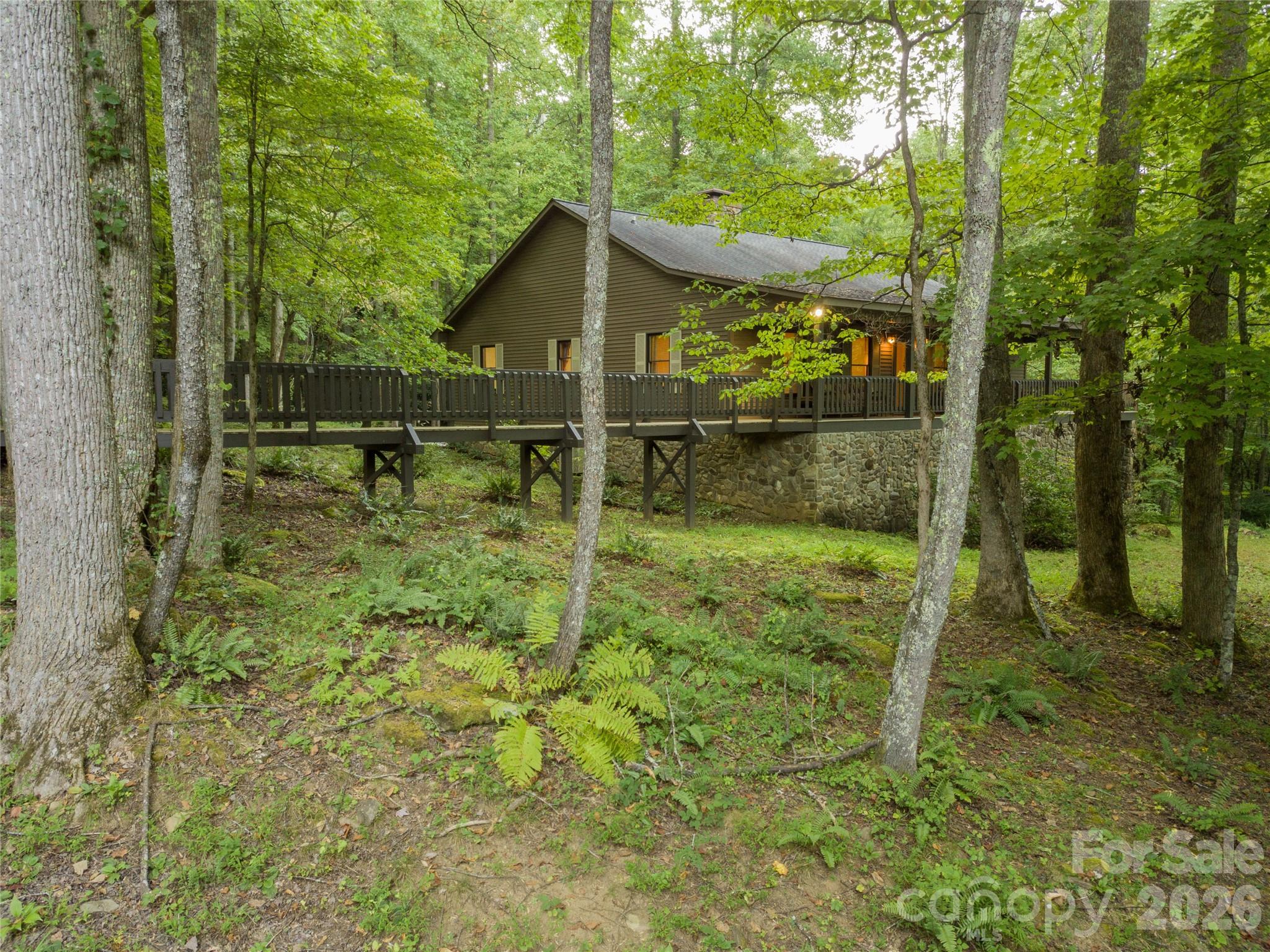 main property photo 40