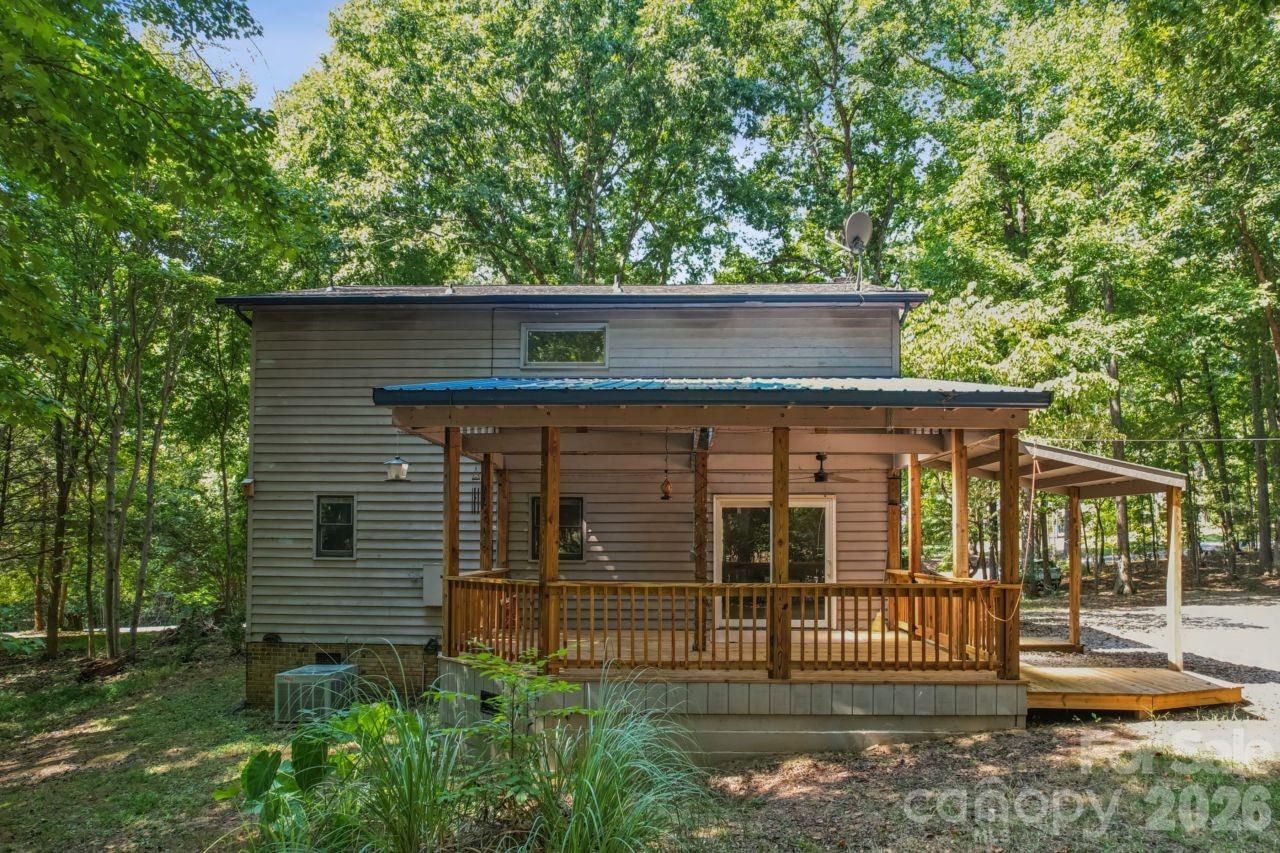 main property photo 32