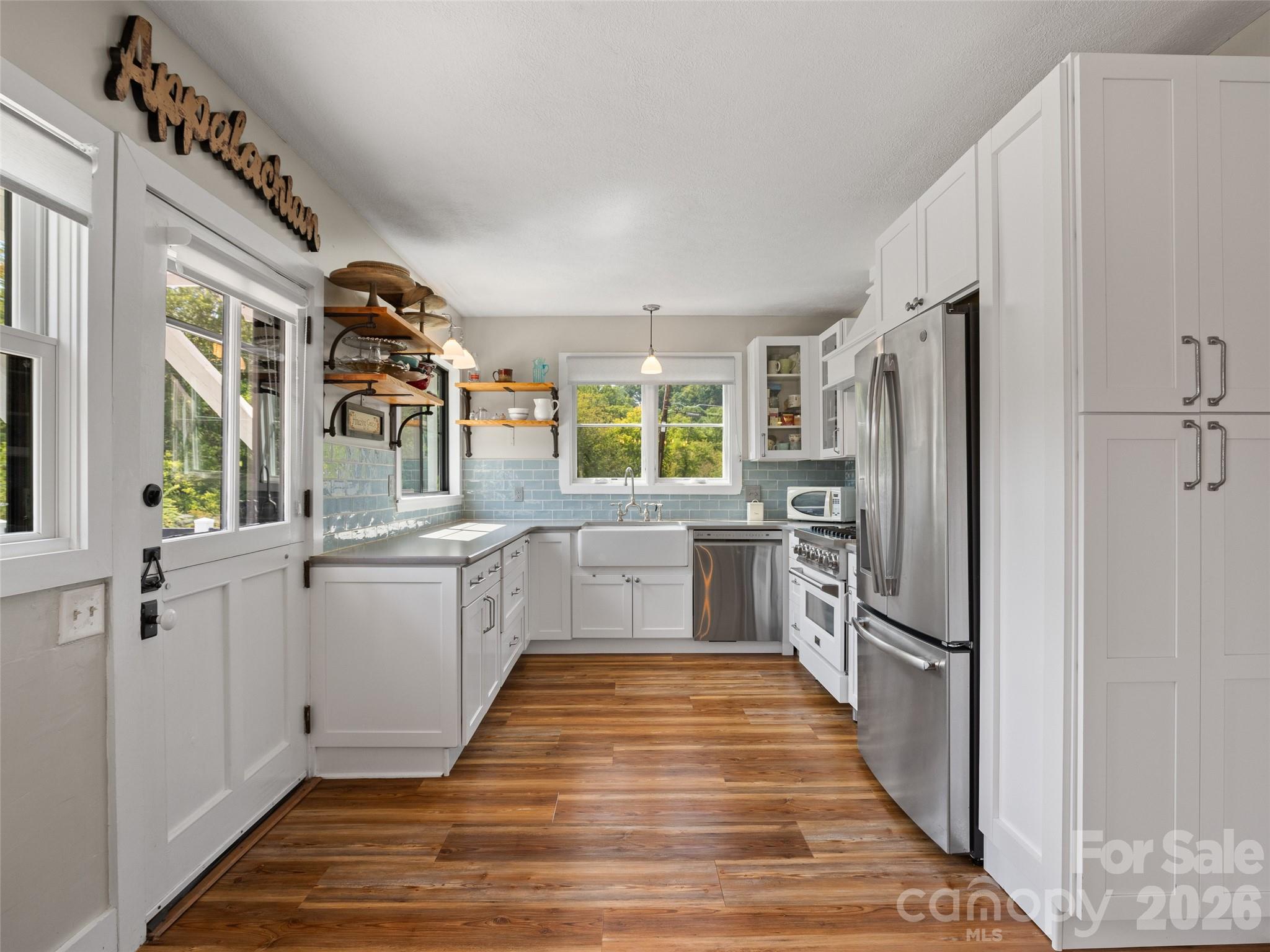 main property photo 19