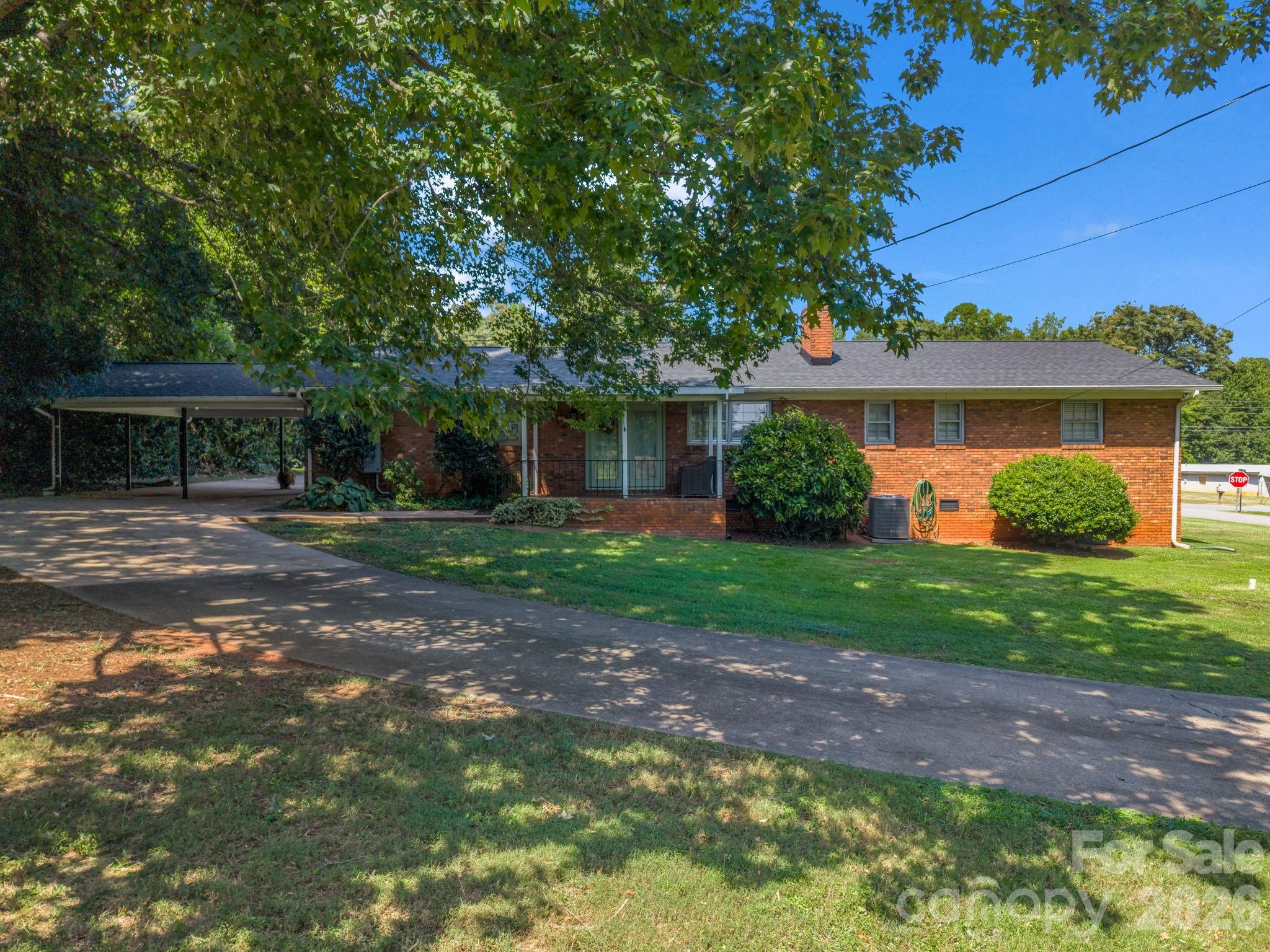 main property photo 37