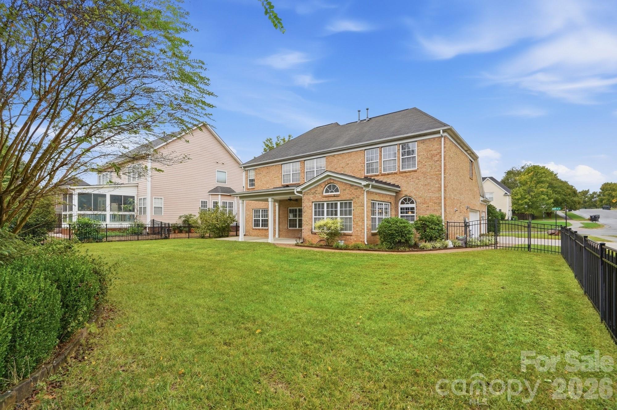 main property photo 43