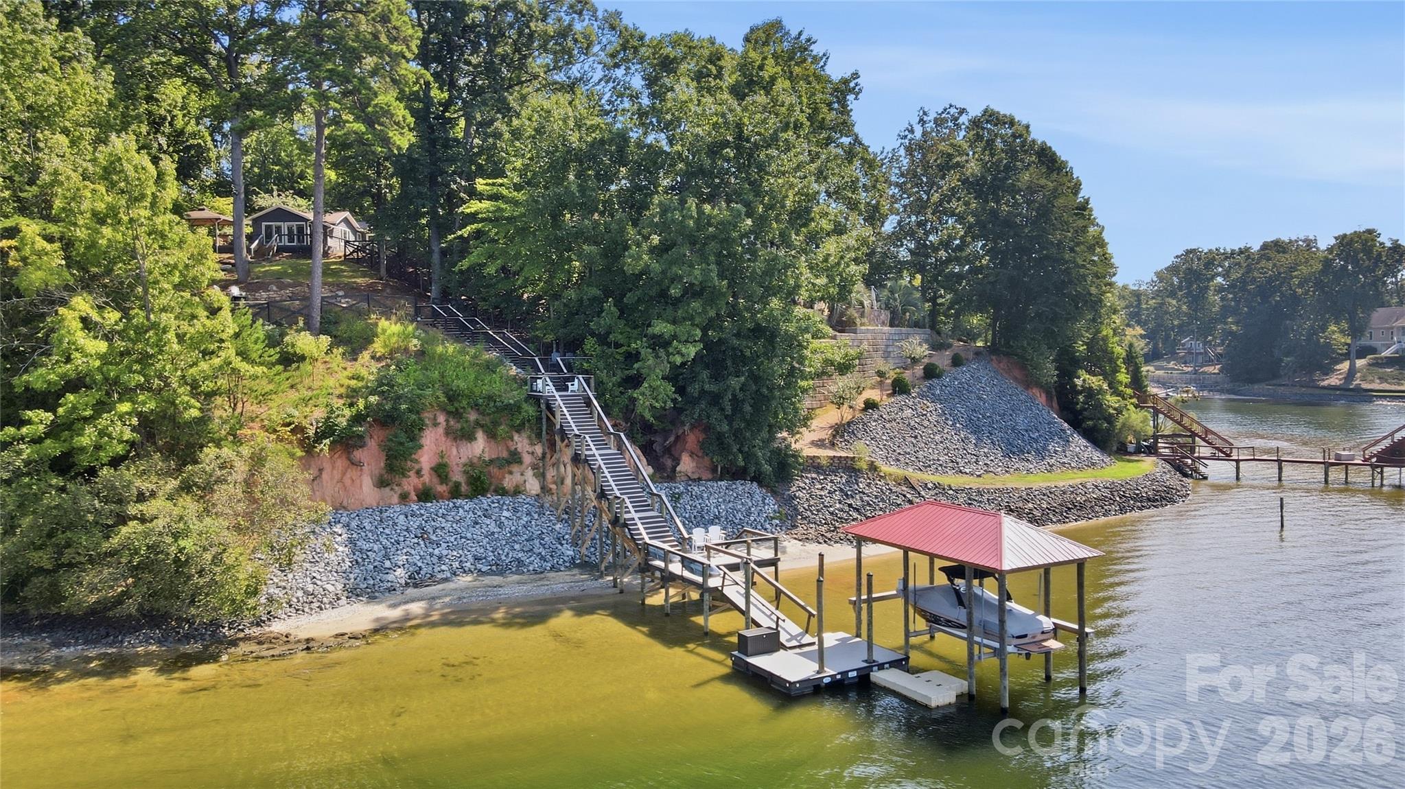 main property photo 35