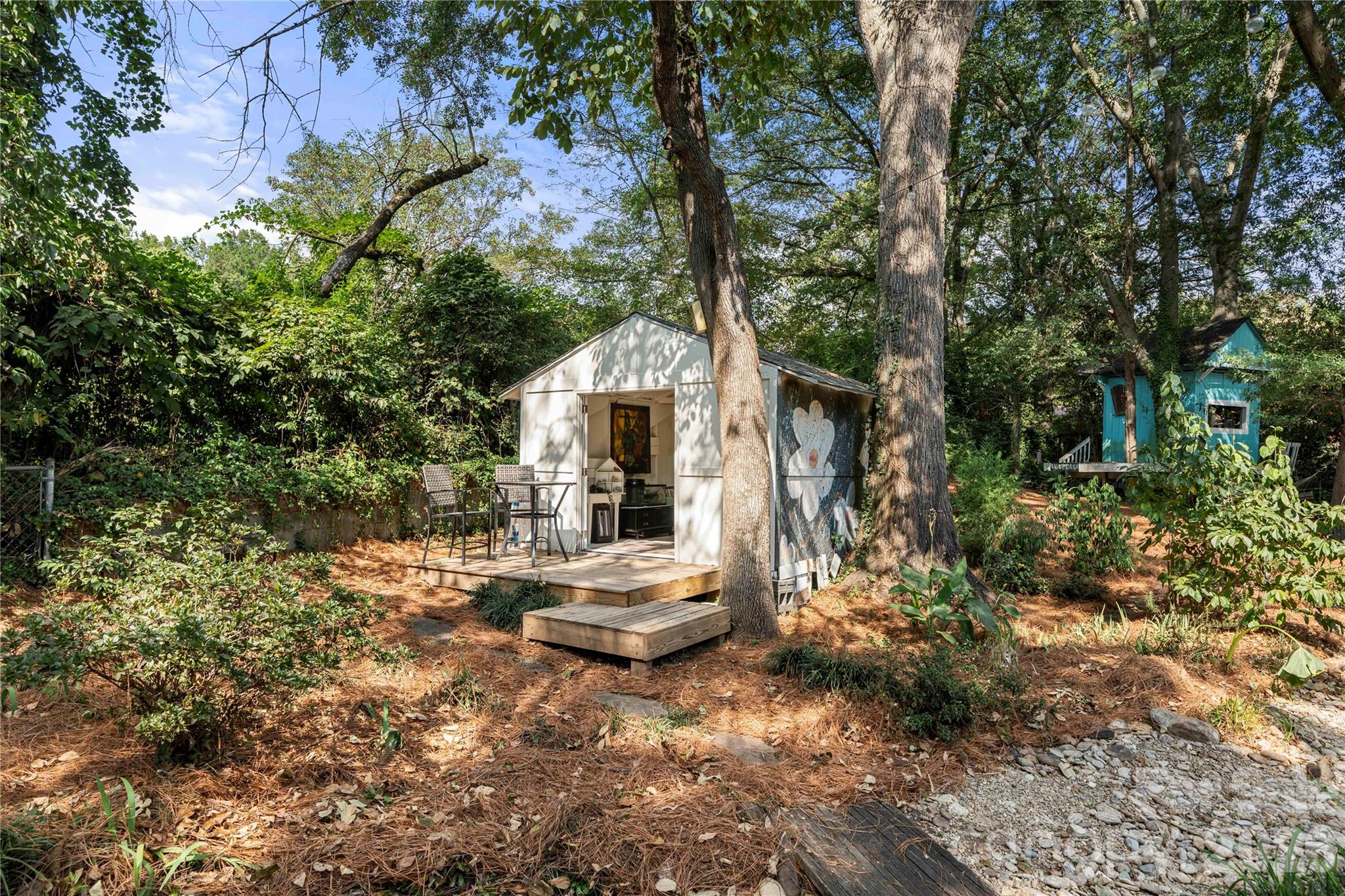 main property photo 43