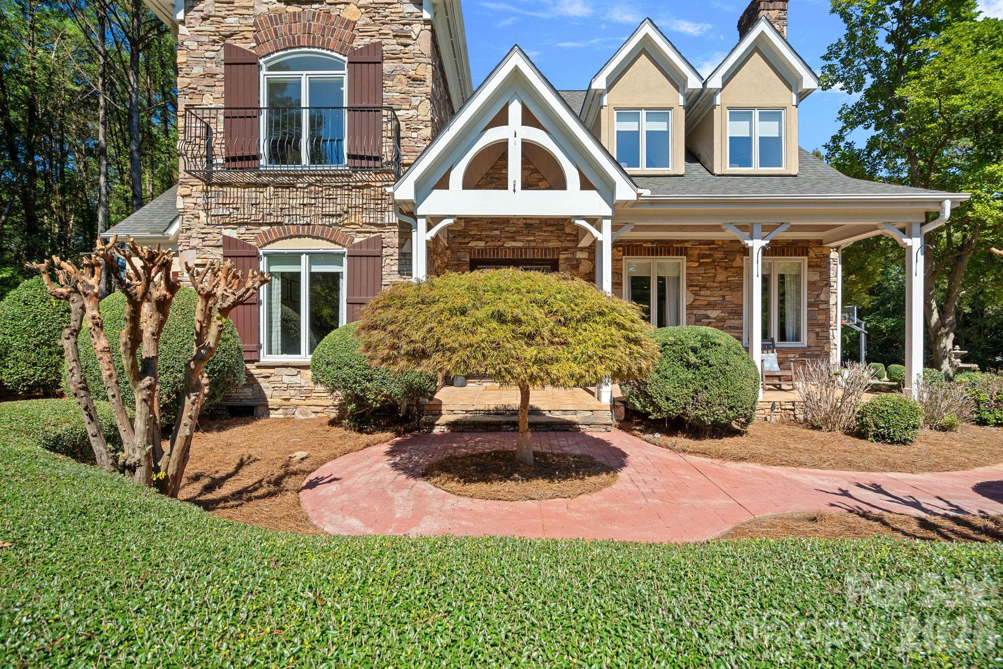 main property photo 45