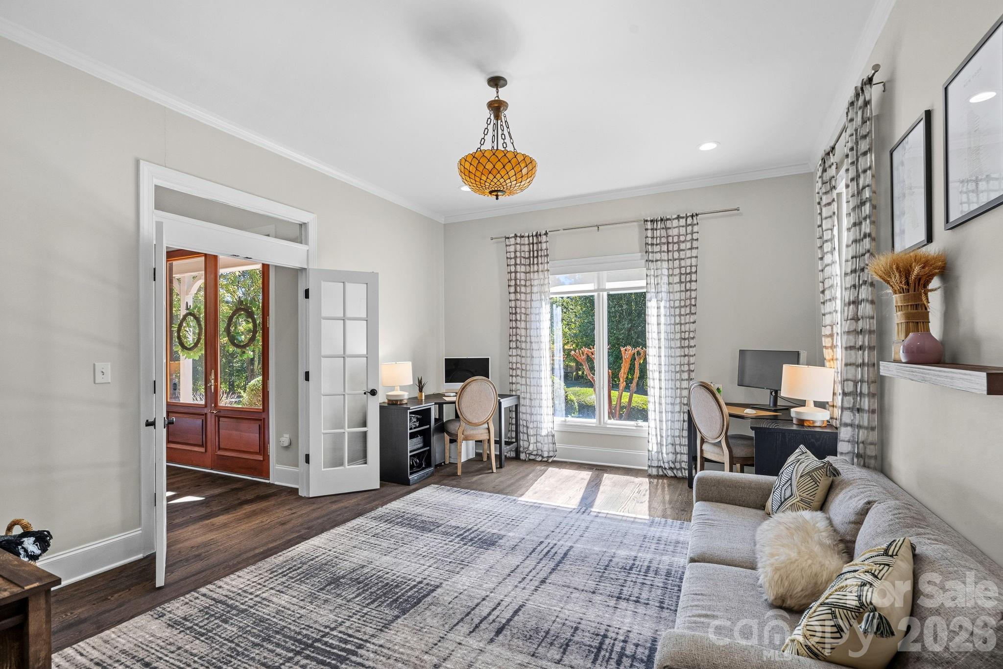 main property photo 6