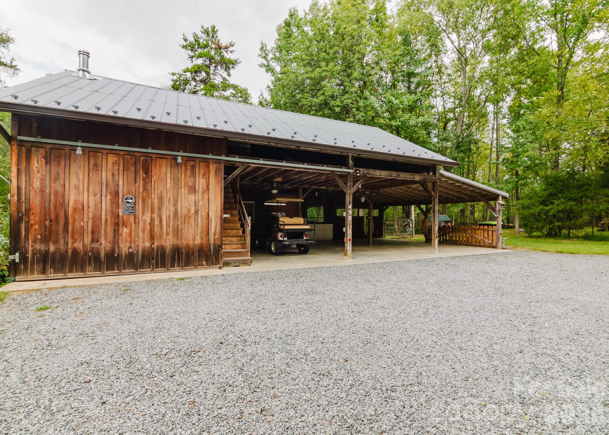 main property photo 24