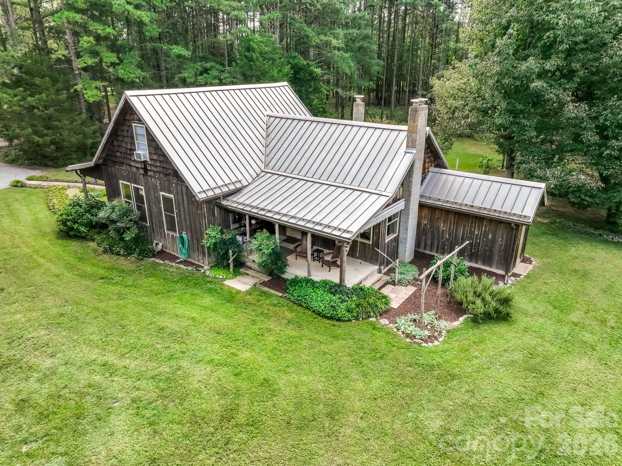 main property photo 35