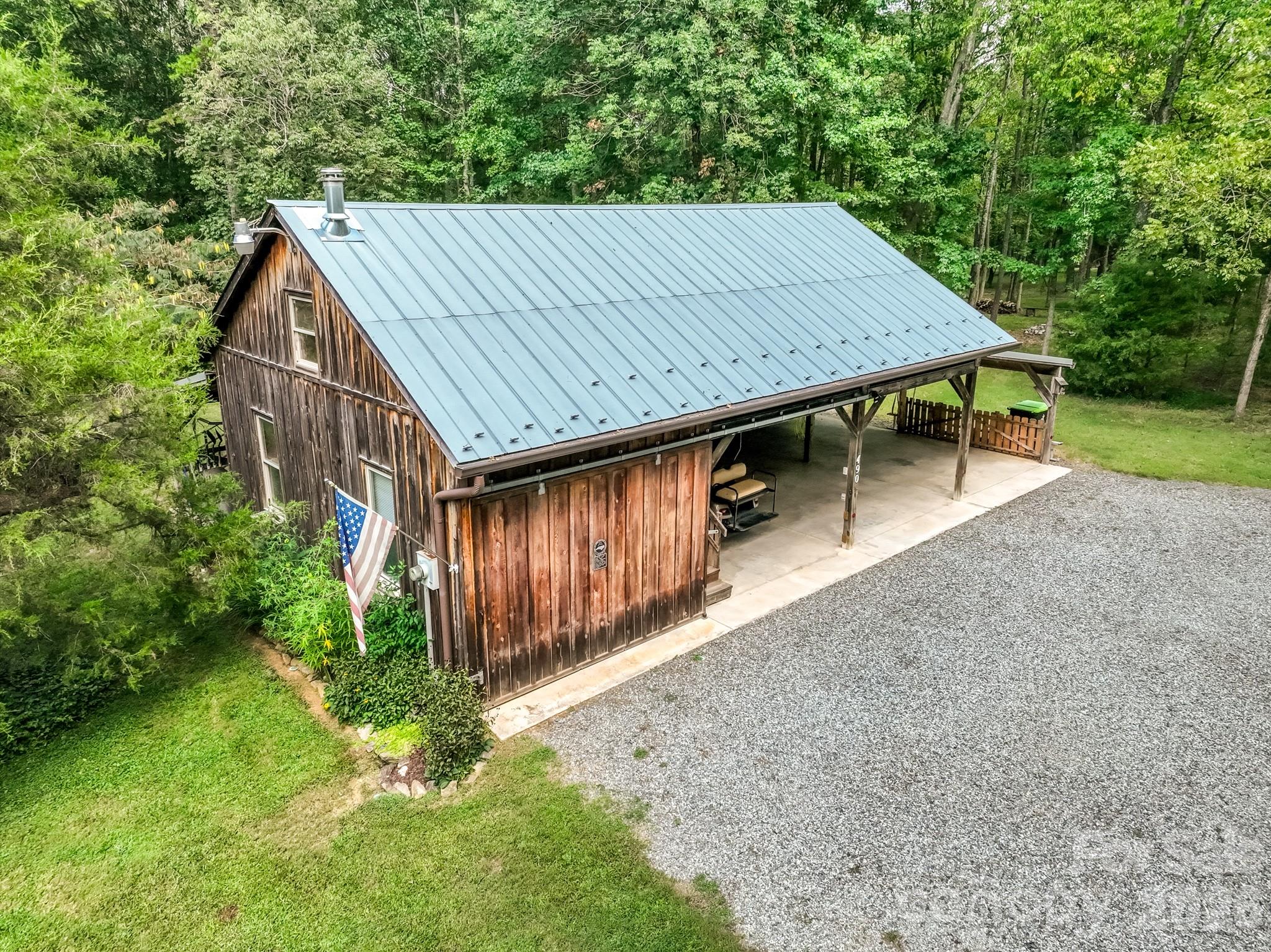 main property photo 38