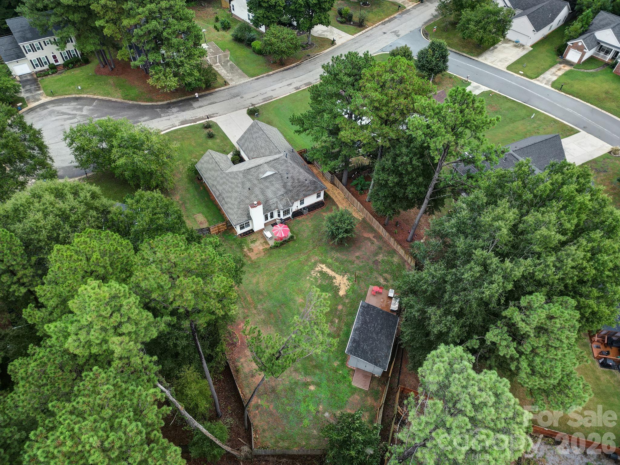 main property photo 41