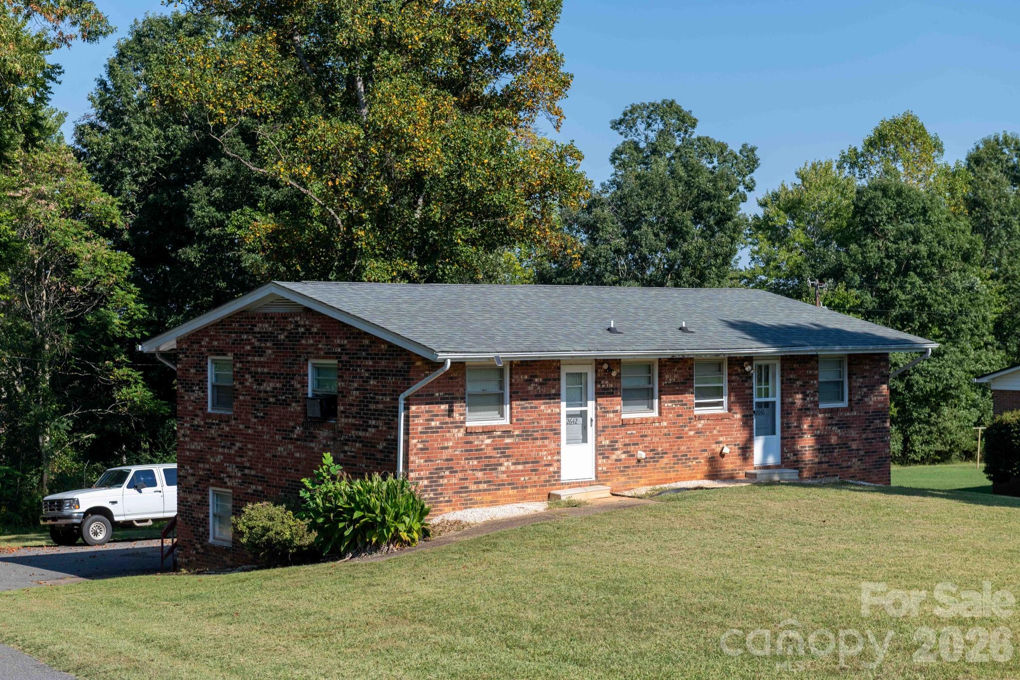 main property photo 2