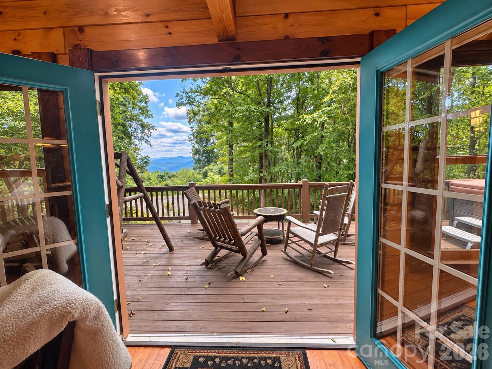 main property photo 8