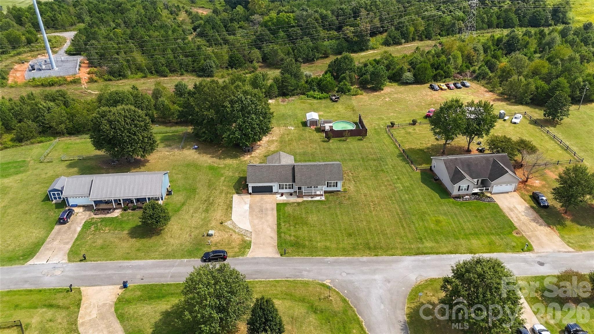 main property photo 42