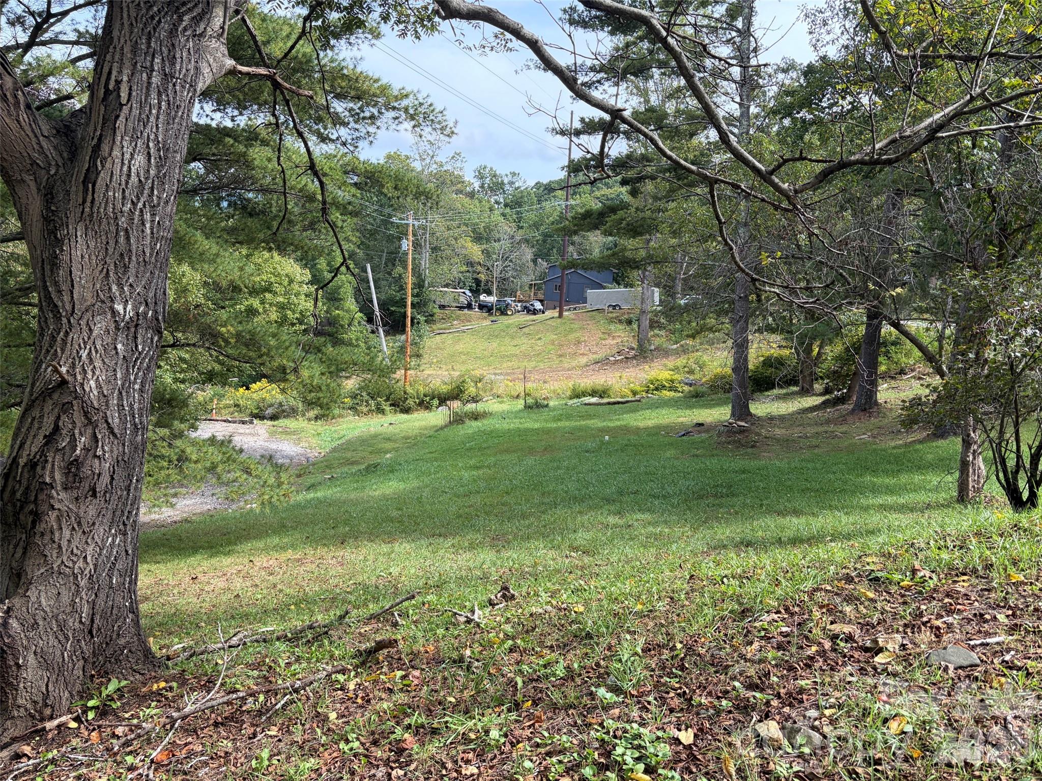 main property photo 22