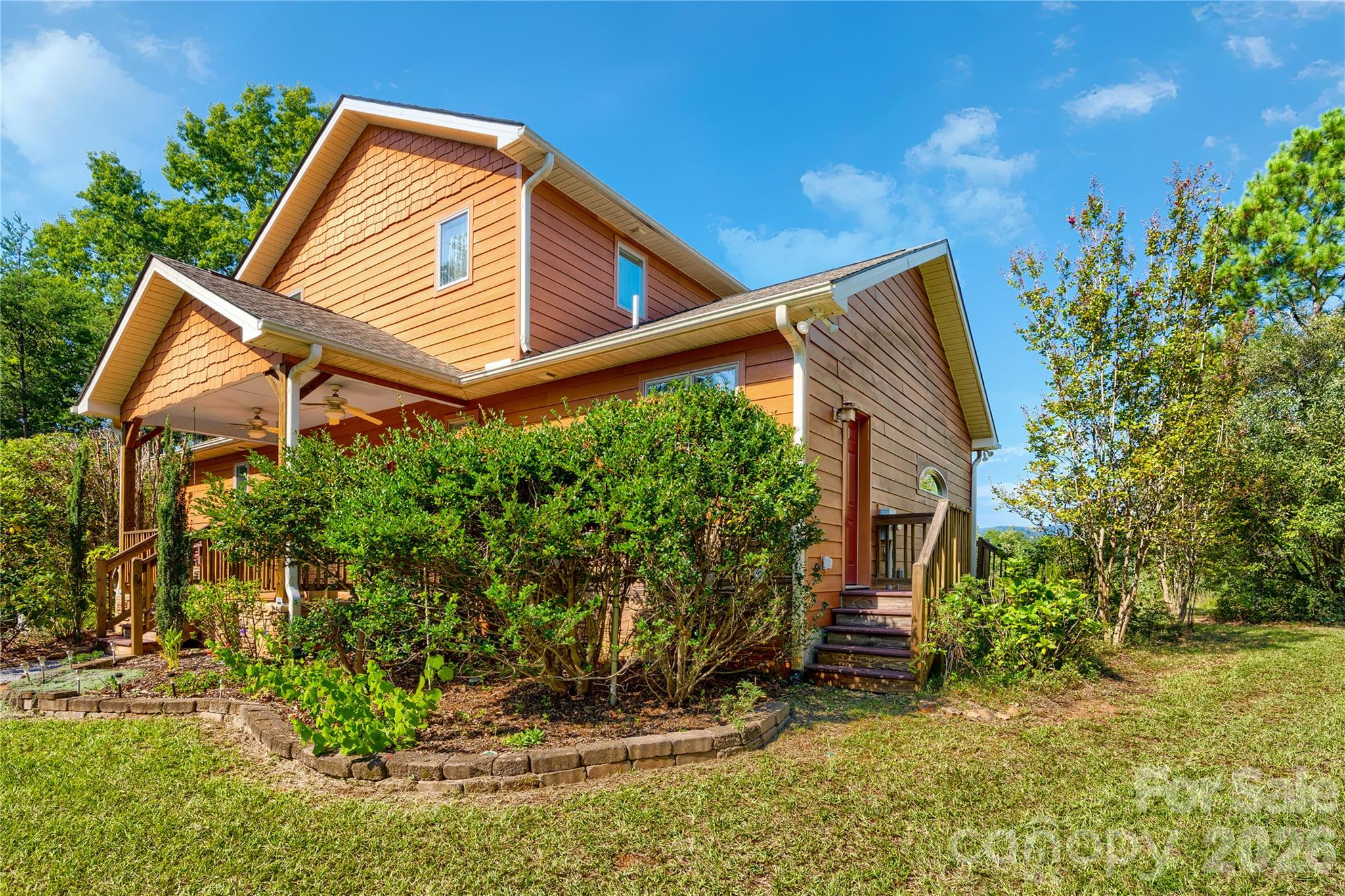 main property photo 25