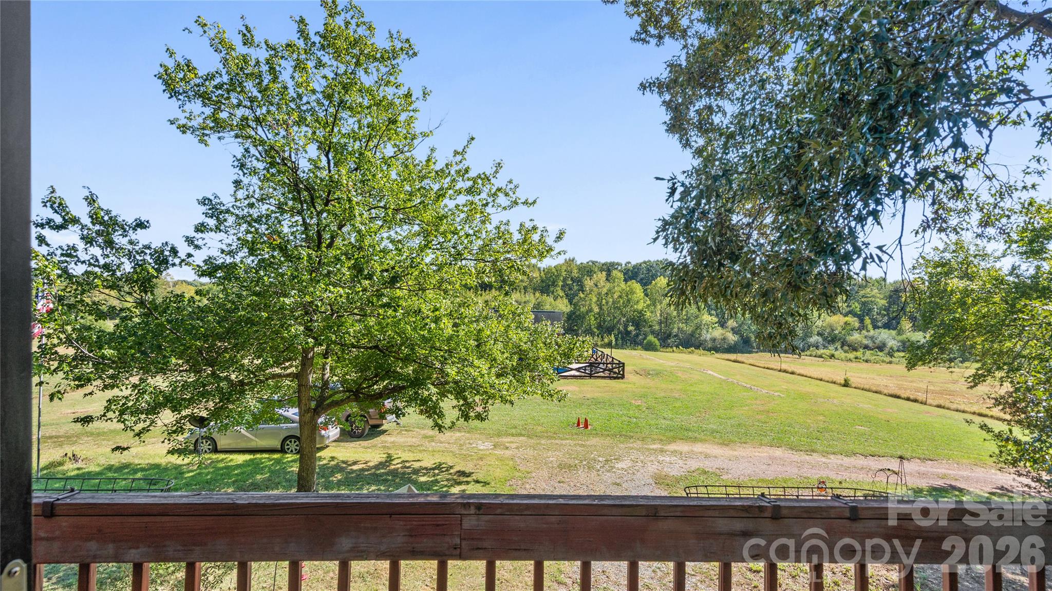 main property photo 27