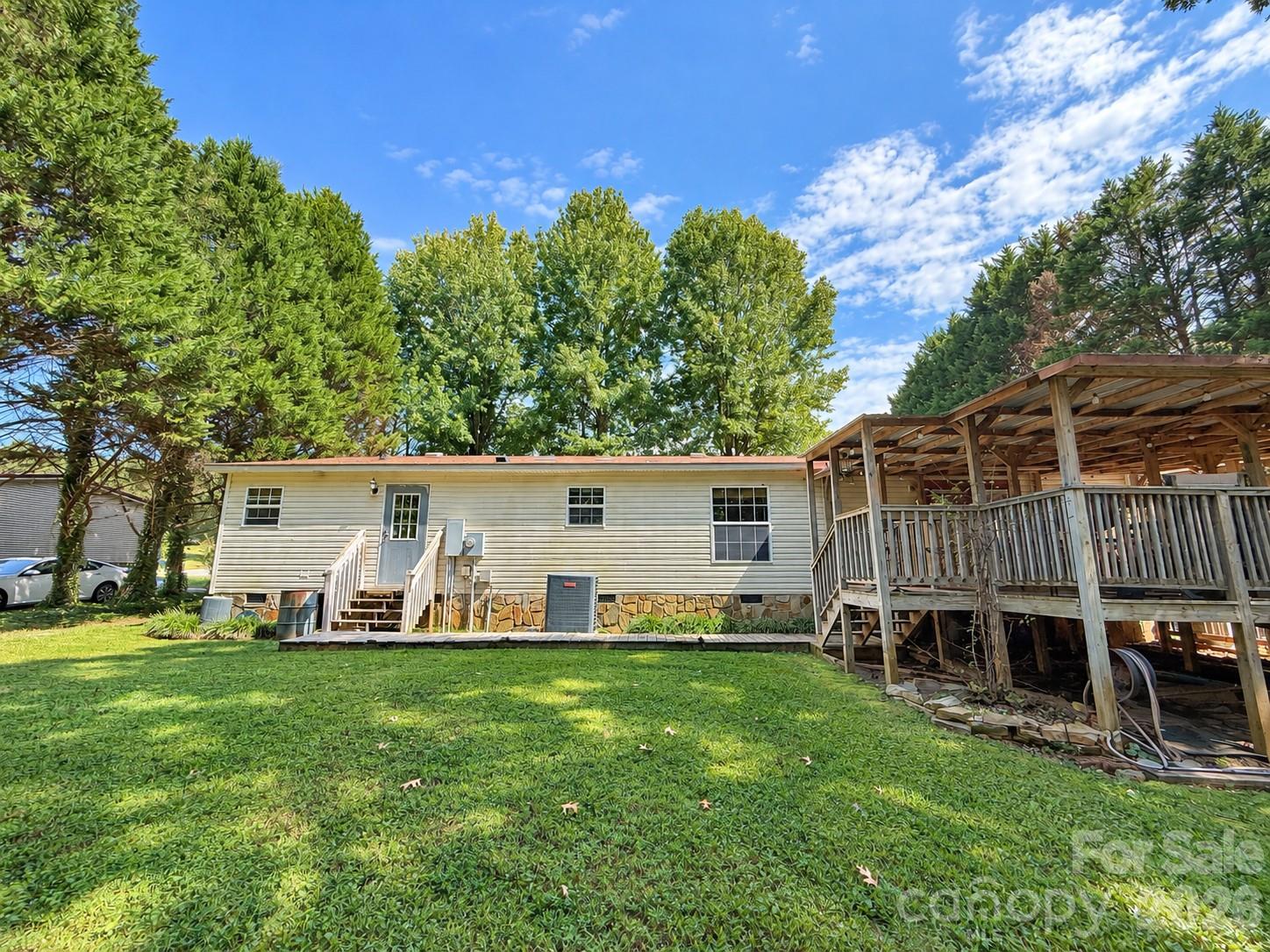 main property photo 33