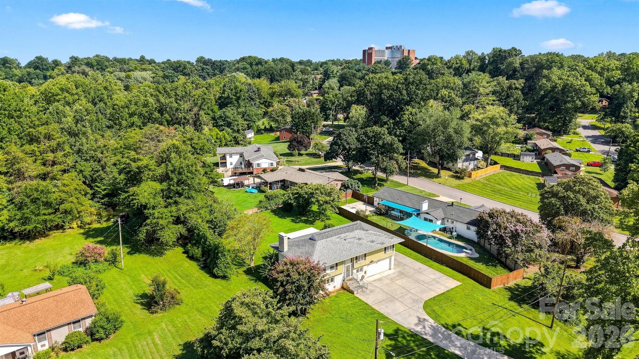 main property photo 47